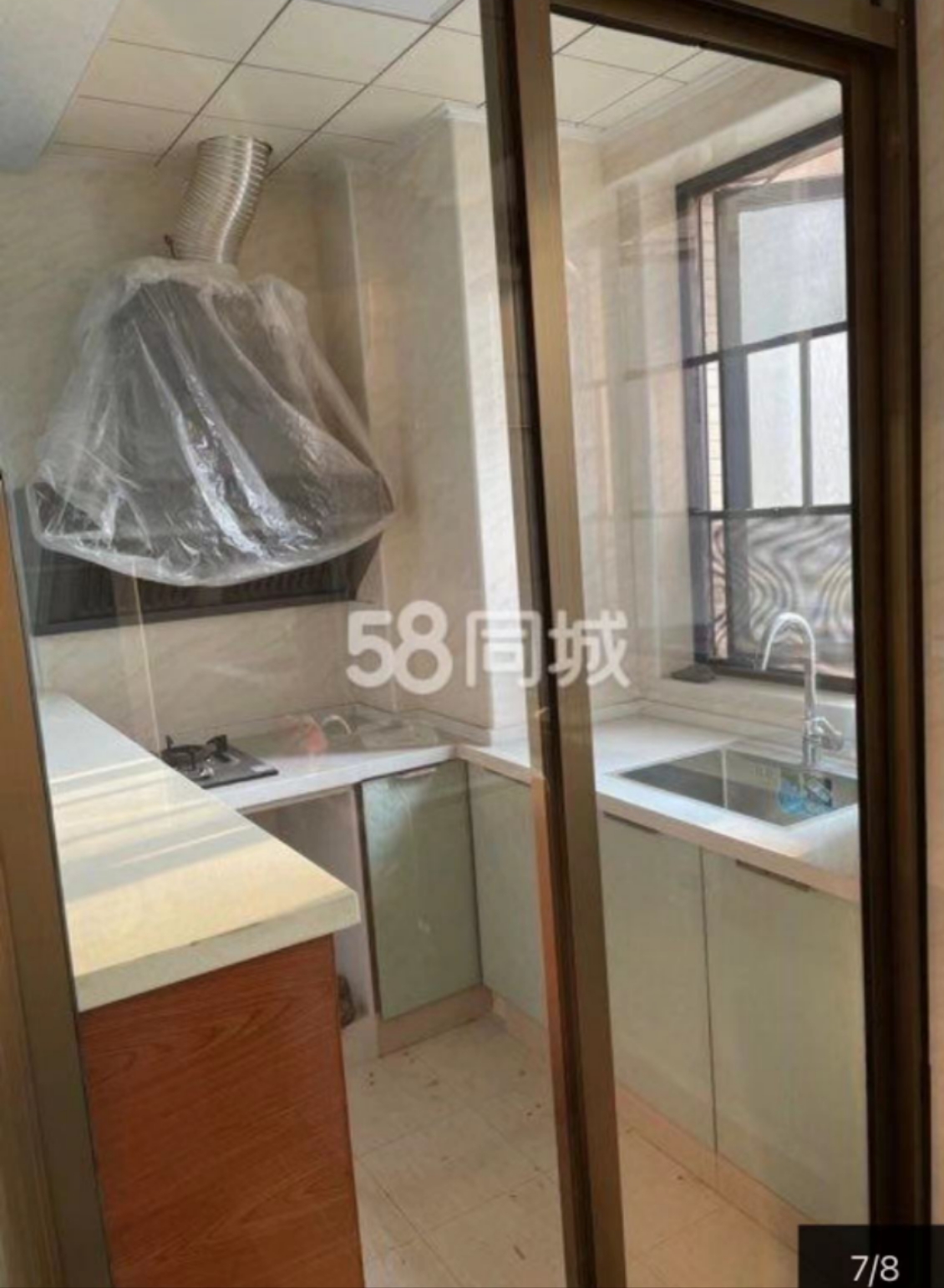 盛世时代广场 1室1厅1卫 1200.0元/月 盛世时代广场 1室1厅1卫 1200.0元/月室内图