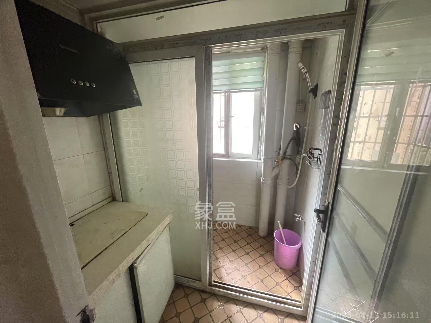 星城新宇黎锦苑 1室1厅1卫 1100.0元/月 星城新宇黎锦苑 1室1厅1卫 1100.0元/月室内图