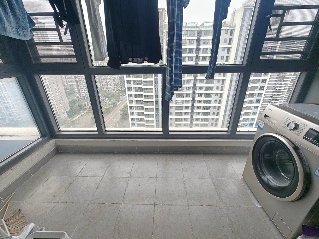 大华锦绣海岸四期  2室2厅1卫    125.0万 大华锦绣海岸四期  2室2厅1卫    125.0万室内图