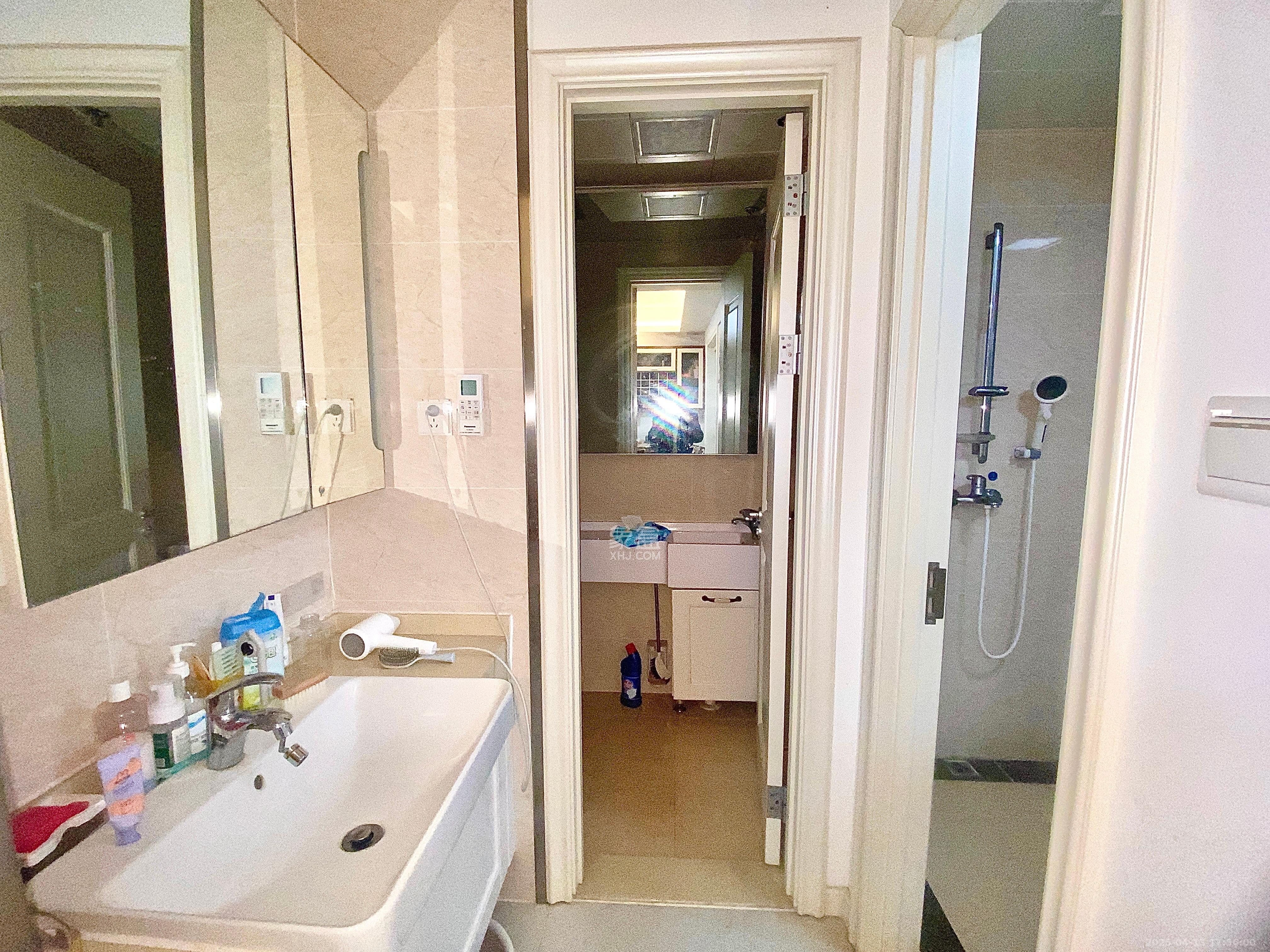 万科里金域国际 4室2厅2卫 4500.0元/月 万科里金域国际 4室2厅2卫 4500.0元/月室内图