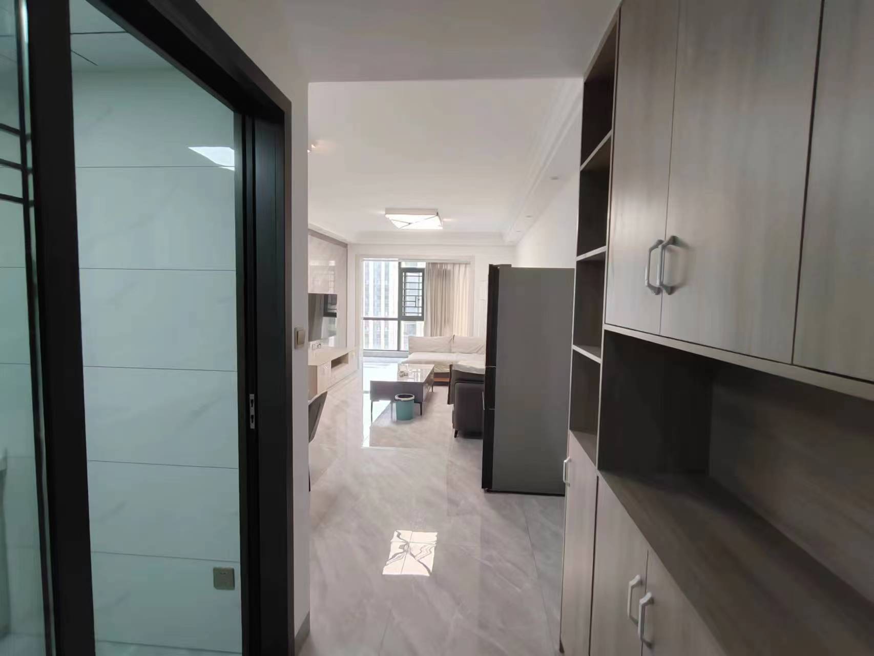 碧桂园衡州盛世 3室0厅0卫 2500.0元/月 碧桂园衡州盛世 3室0厅0卫 2500.0元/月室内图