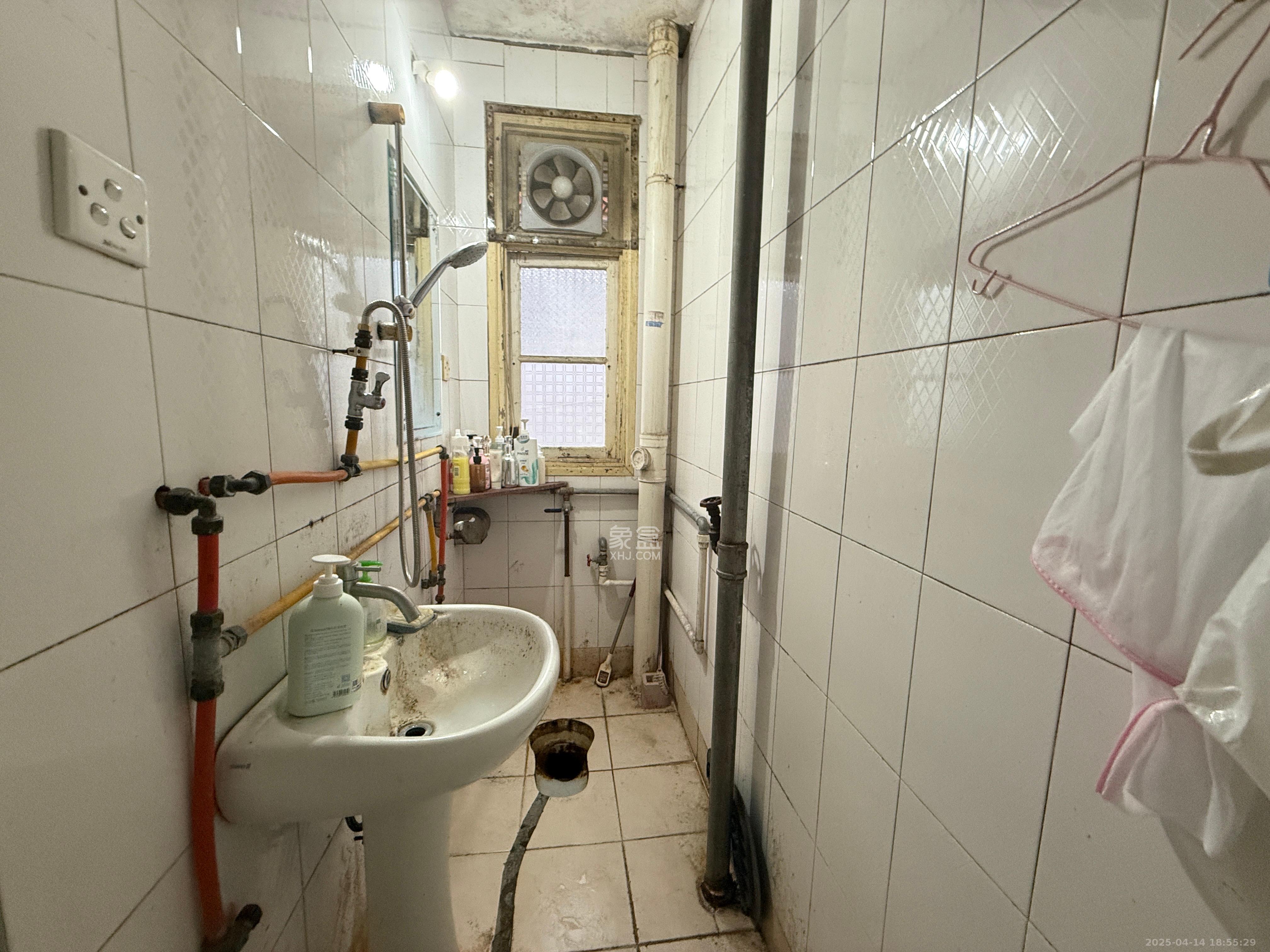 天心友园 1室0厅0卫 1400.0元/月 天心友园 1室0厅0卫 1400.0元/月室内图