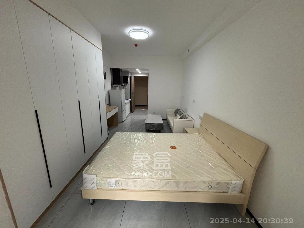 金地铂悦  1室0厅0卫   1300.00元/月室内图