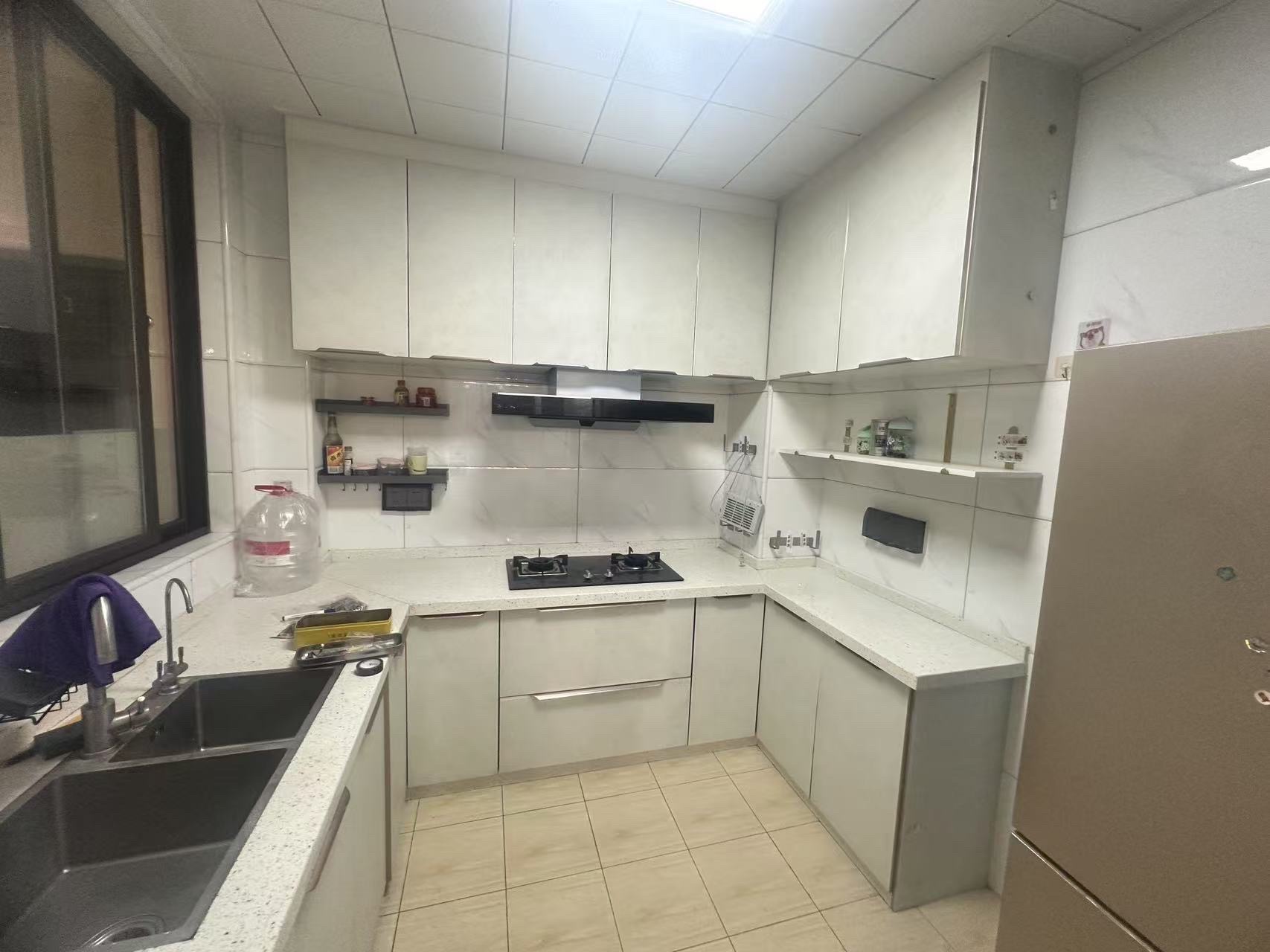 东城国际  2室1厅1卫    1700.0元/月 东城国际  2室1厅1卫    1700.0元/月室内图