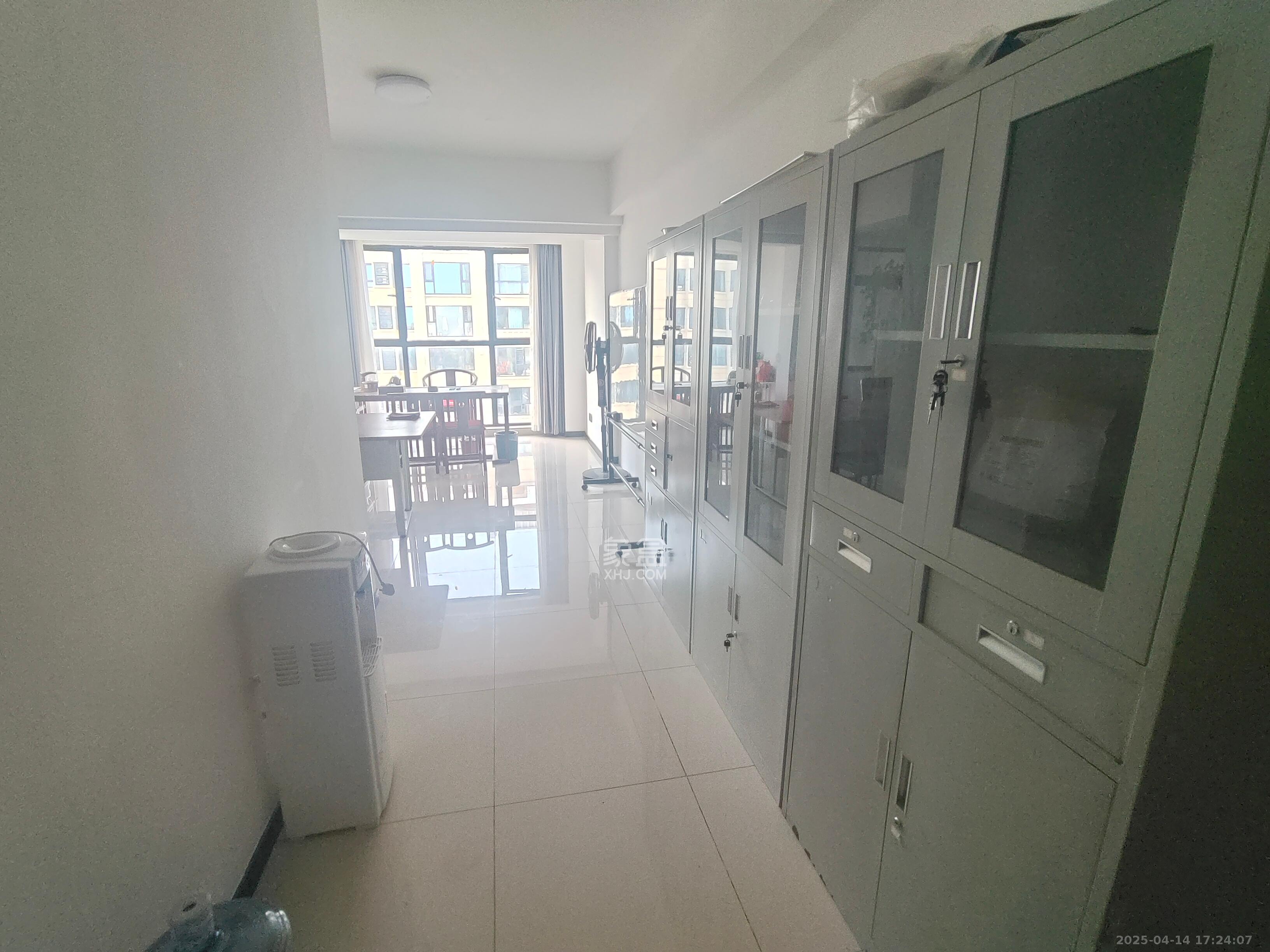 果遇微住宅(筑安雅居) 1室1厅1卫 1600.0元/月 果遇微住宅(筑安雅居) 1室1厅1卫 1600.0元/月室内图