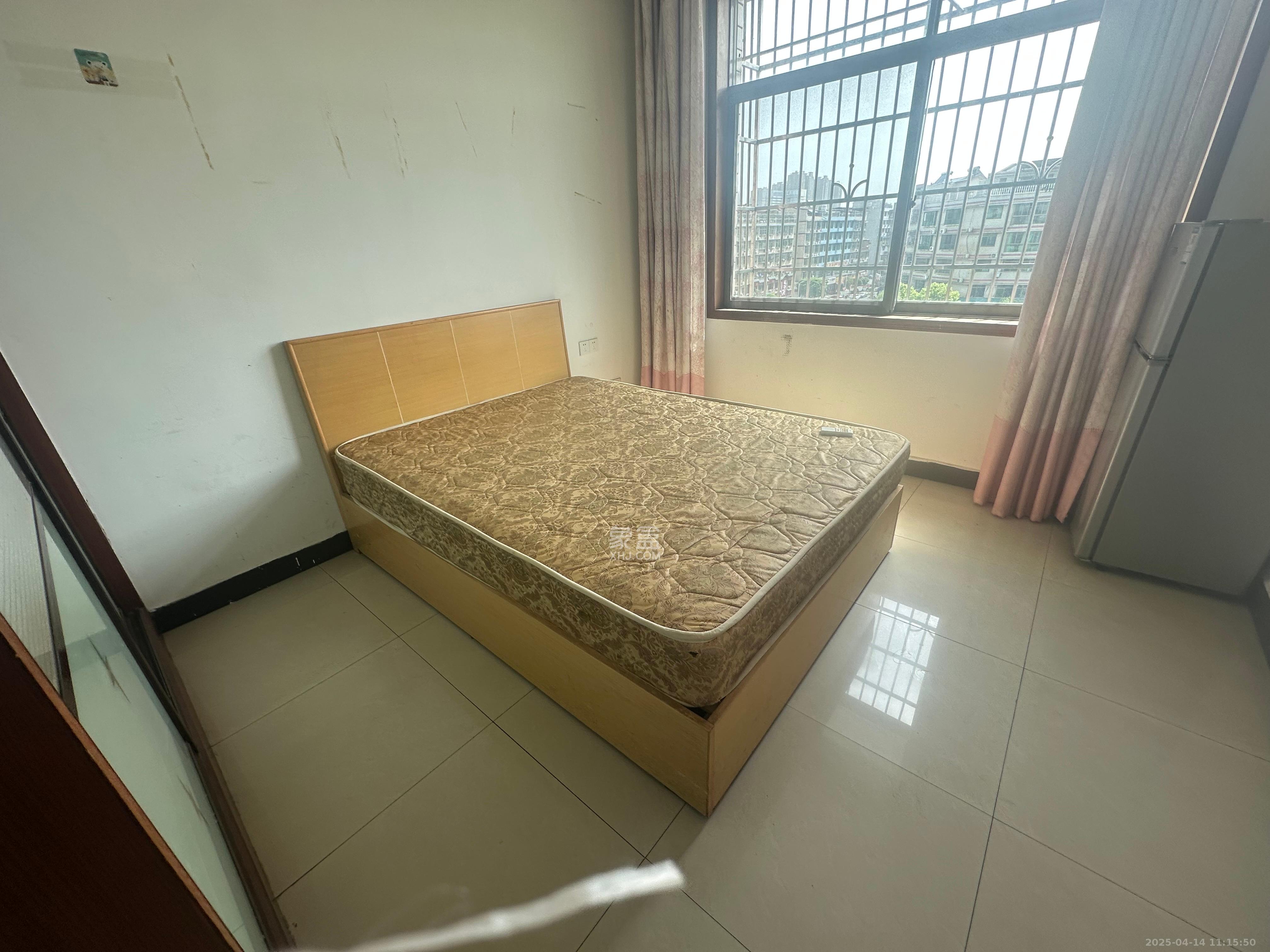 未来蜂巢  3室2厅1卫    1600.0元/月 未来蜂巢  3室2厅1卫    1600.0元/月室内图