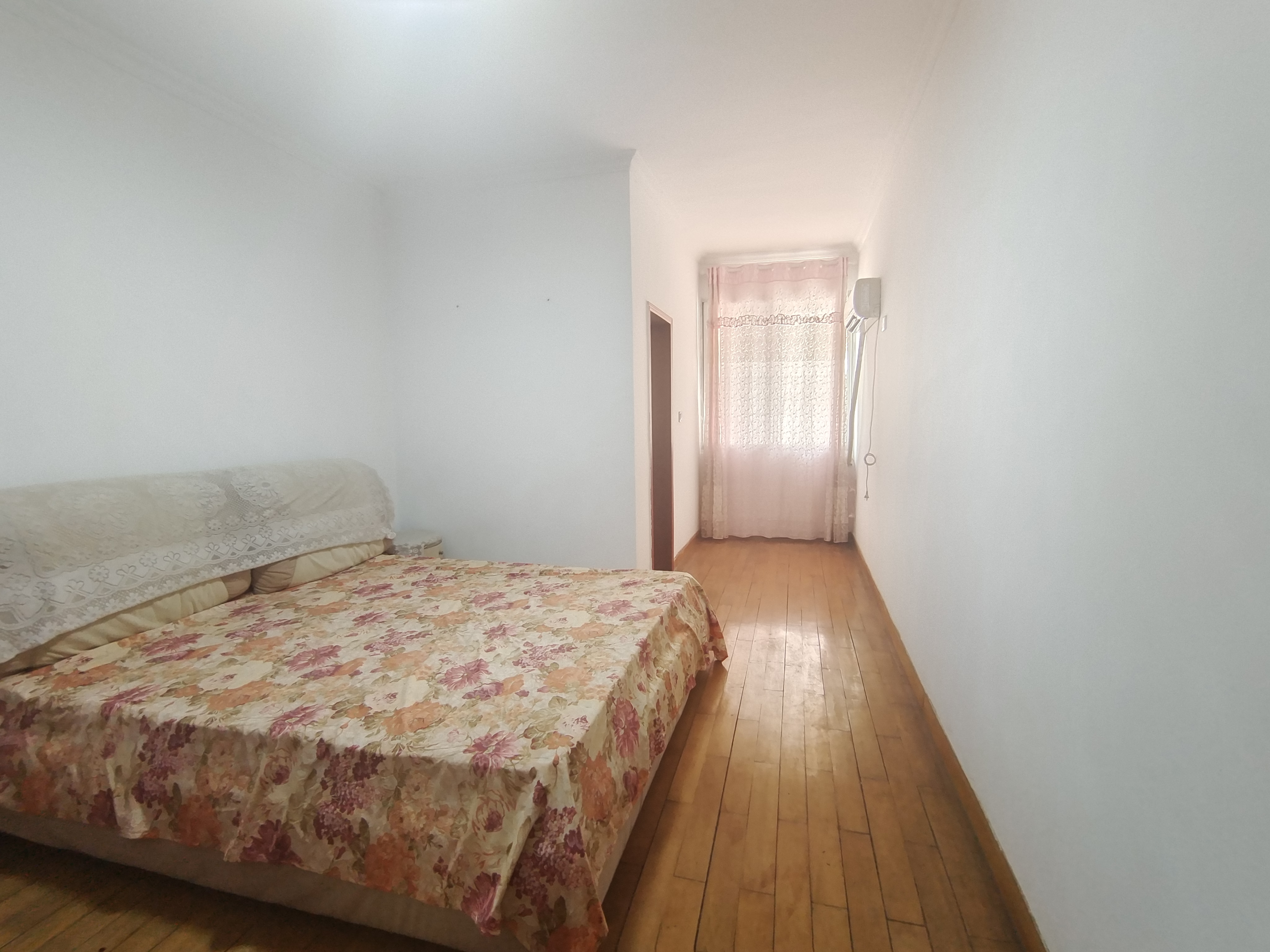 洪家村社区(卫生监督局家属区)  3室2厅2卫    26.8万 洪家村社区(卫生监督局家属区)  3室2厅2卫    26.8万室内图