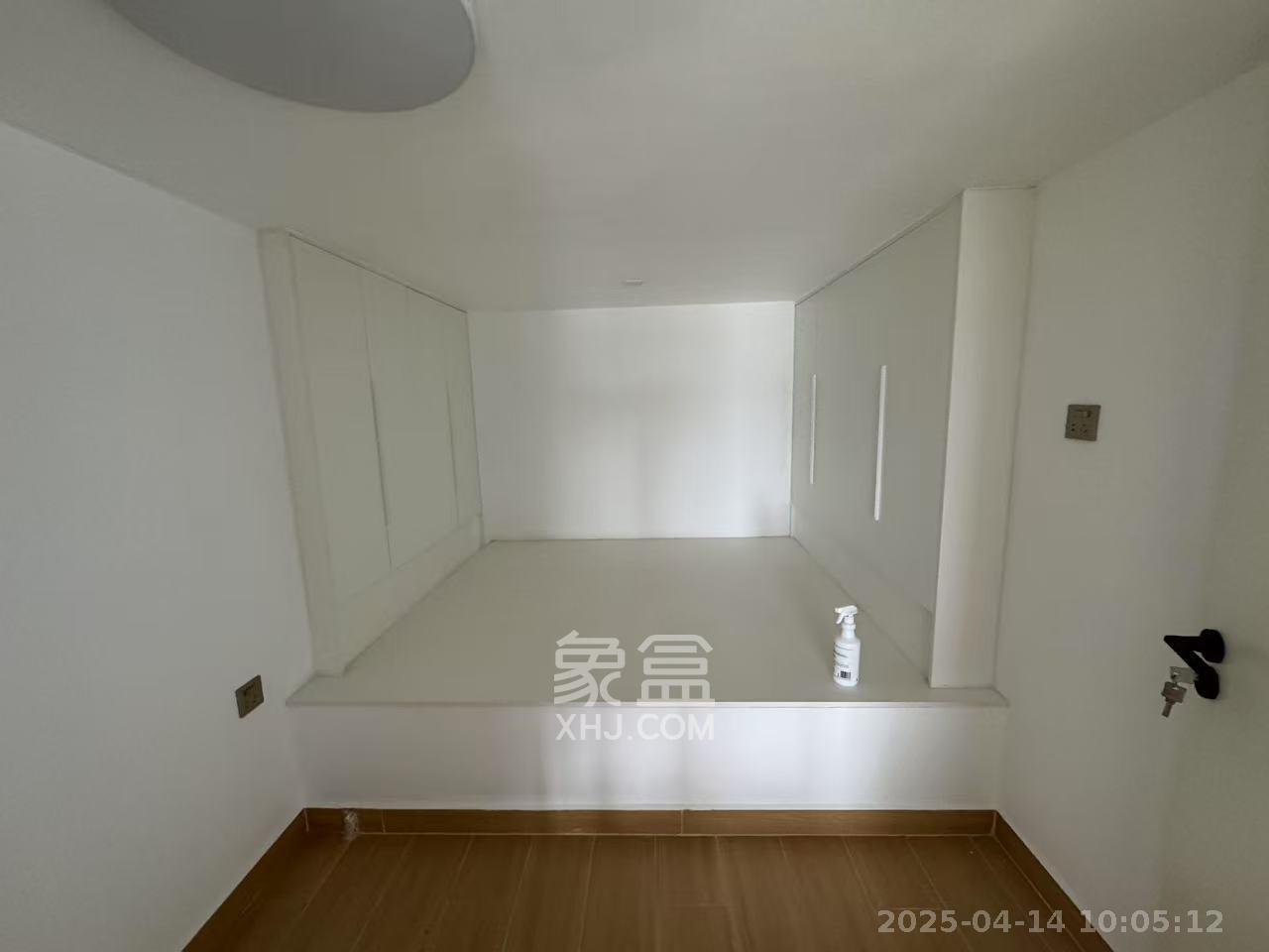 卓越中寰  1室1厅1卫   7000.00元/月室内图