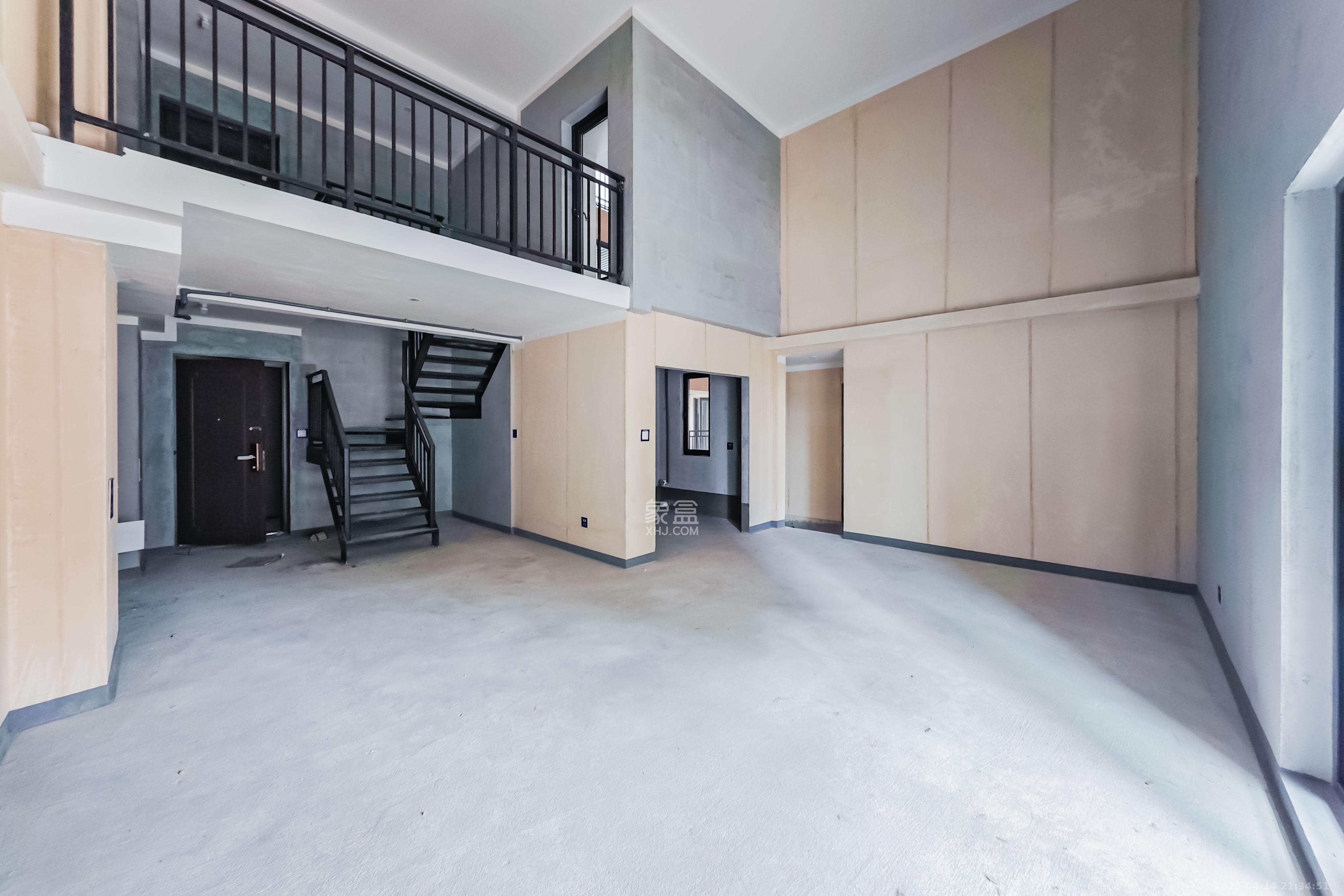 建发玖洲观澜  4室2厅2卫   209.00万