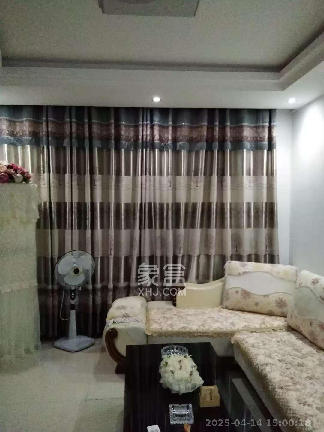 楚天世纪城东苑  2室2厅1卫   1700.00元/月室内图1