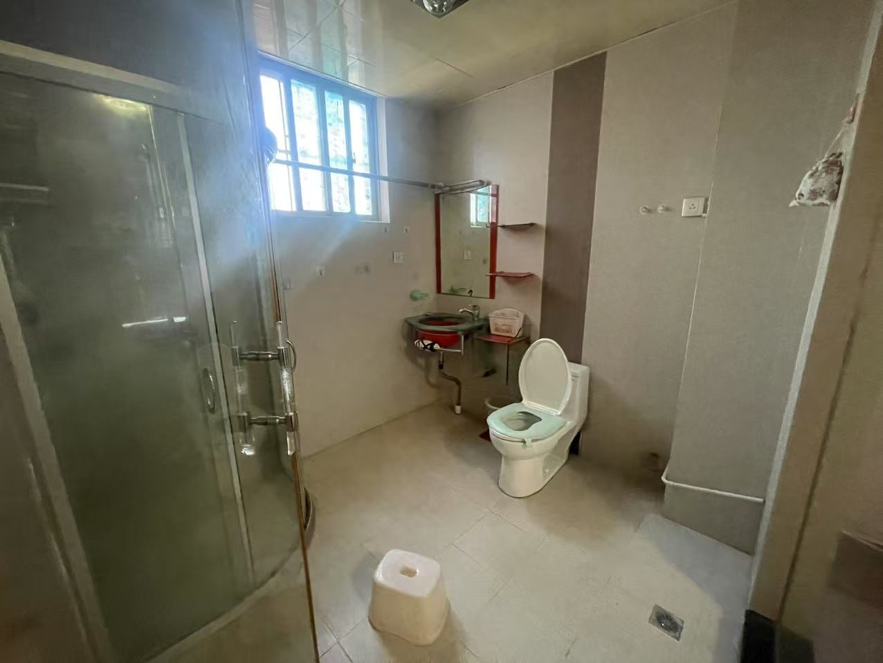 百益大厦 3室2厅2卫 43.5万 百益大厦 3室2厅2卫 43.5万室内图