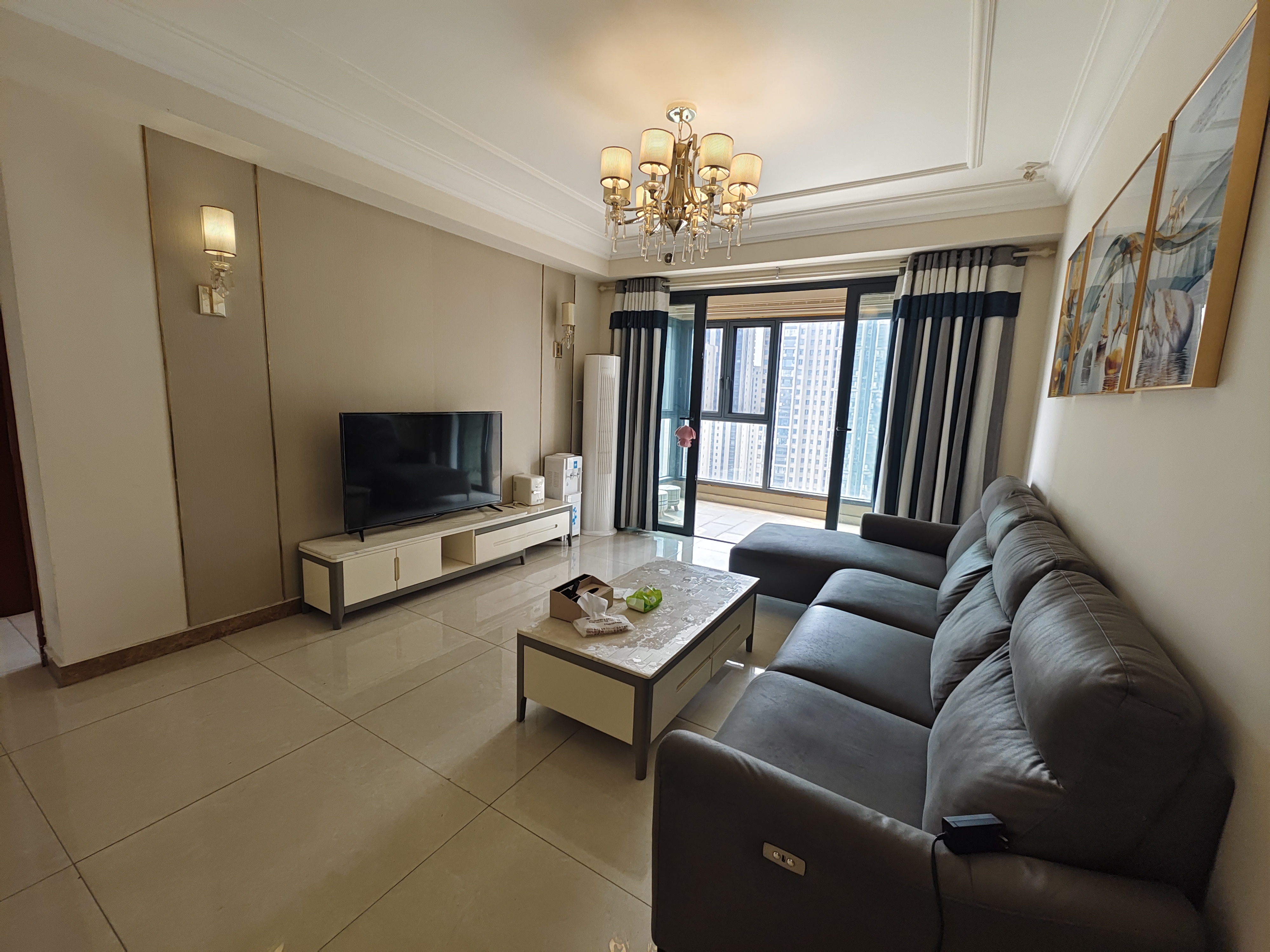 恒大华府 3室2厅1卫 69.8万 恒大华府 3室2厅1卫 69.8万室内图