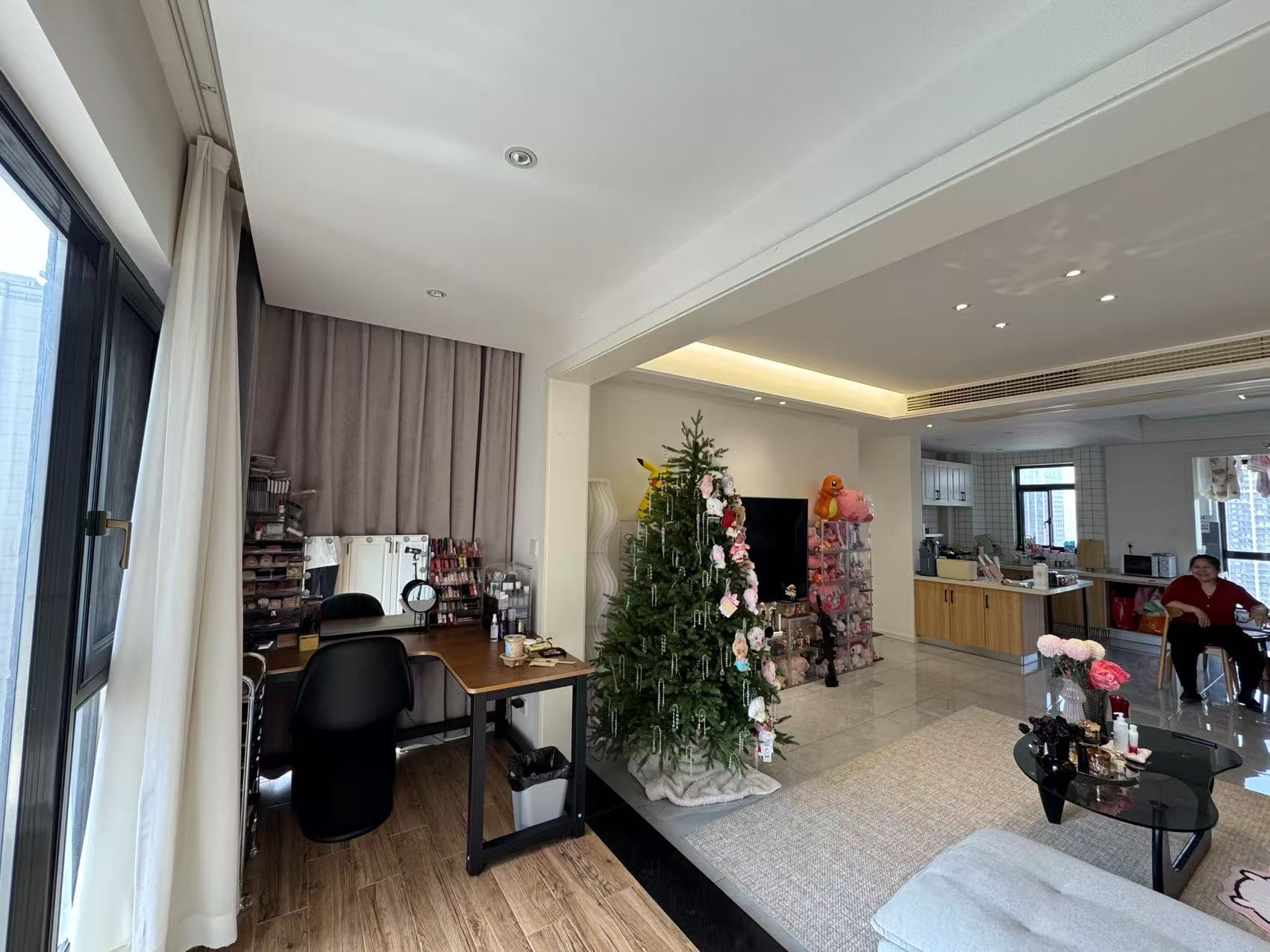 白金汉宫 4室2厅2卫 88.0万 白金汉宫 4室2厅2卫 88.0万室内图