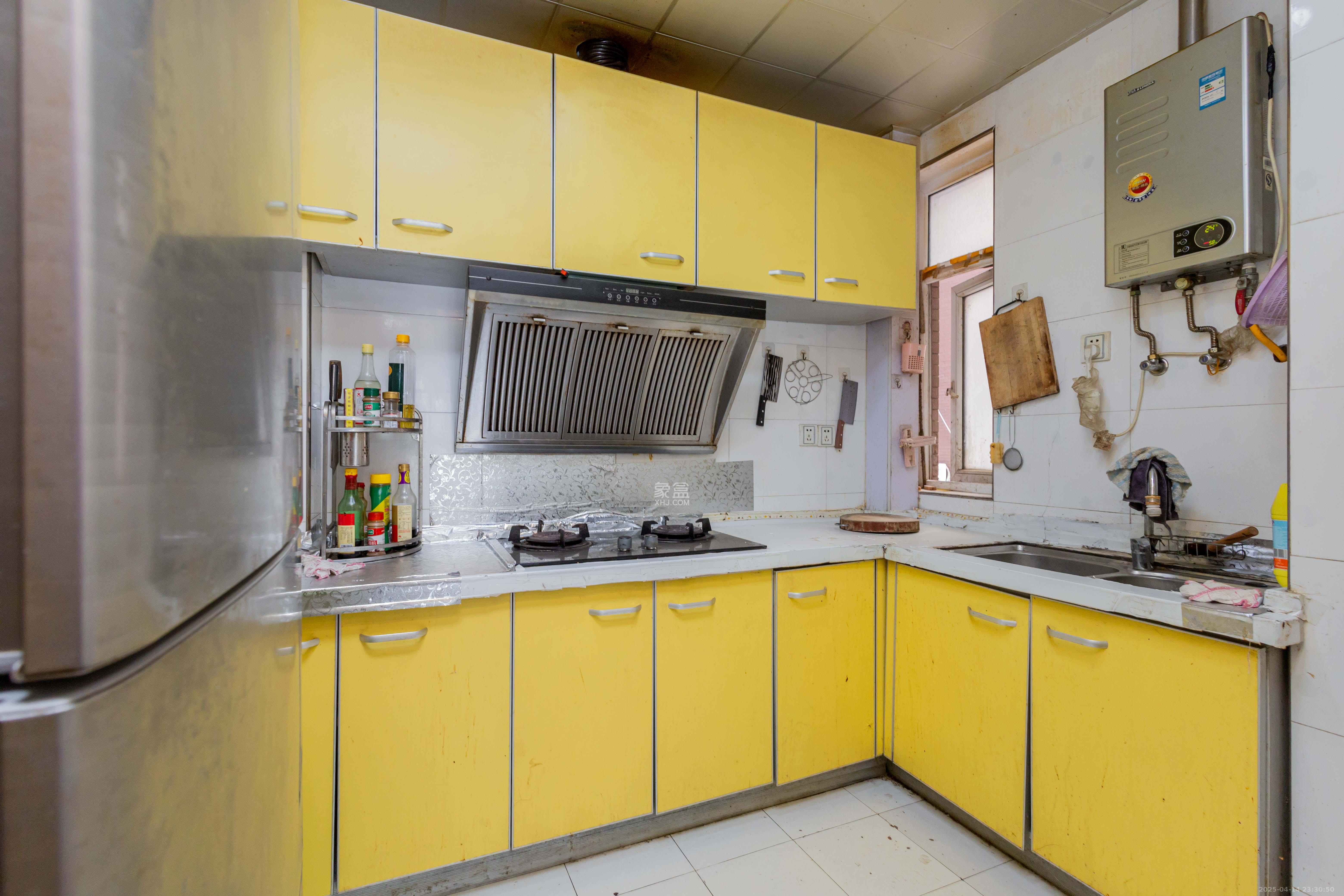 三景国际  2室2厅1卫    46.0万 三景国际  2室2厅1卫    46.0万厨房