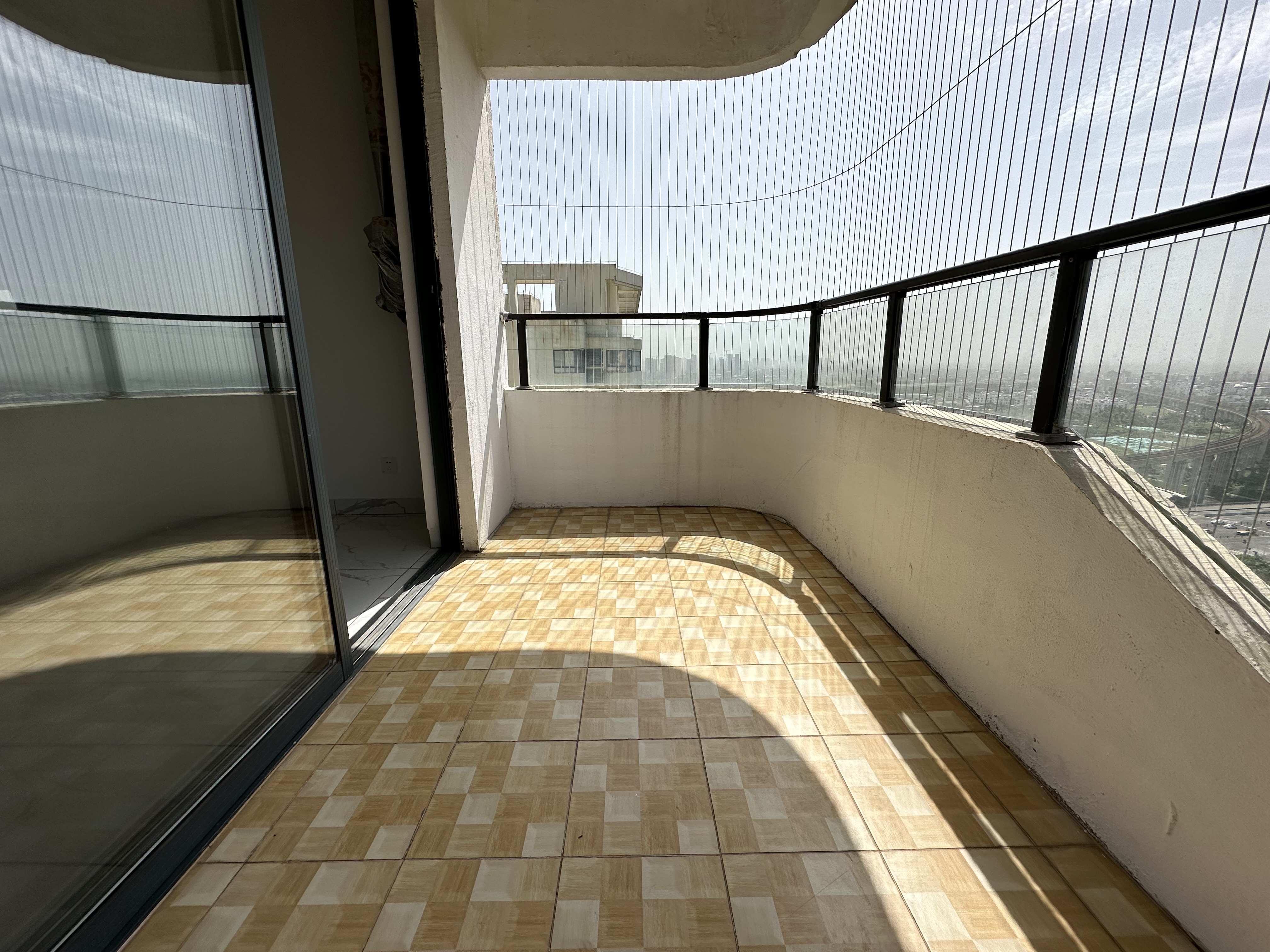 新城吾悦广场 1室0厅0卫 149.0万 新城吾悦广场 1室0厅0卫 149.0万客厅