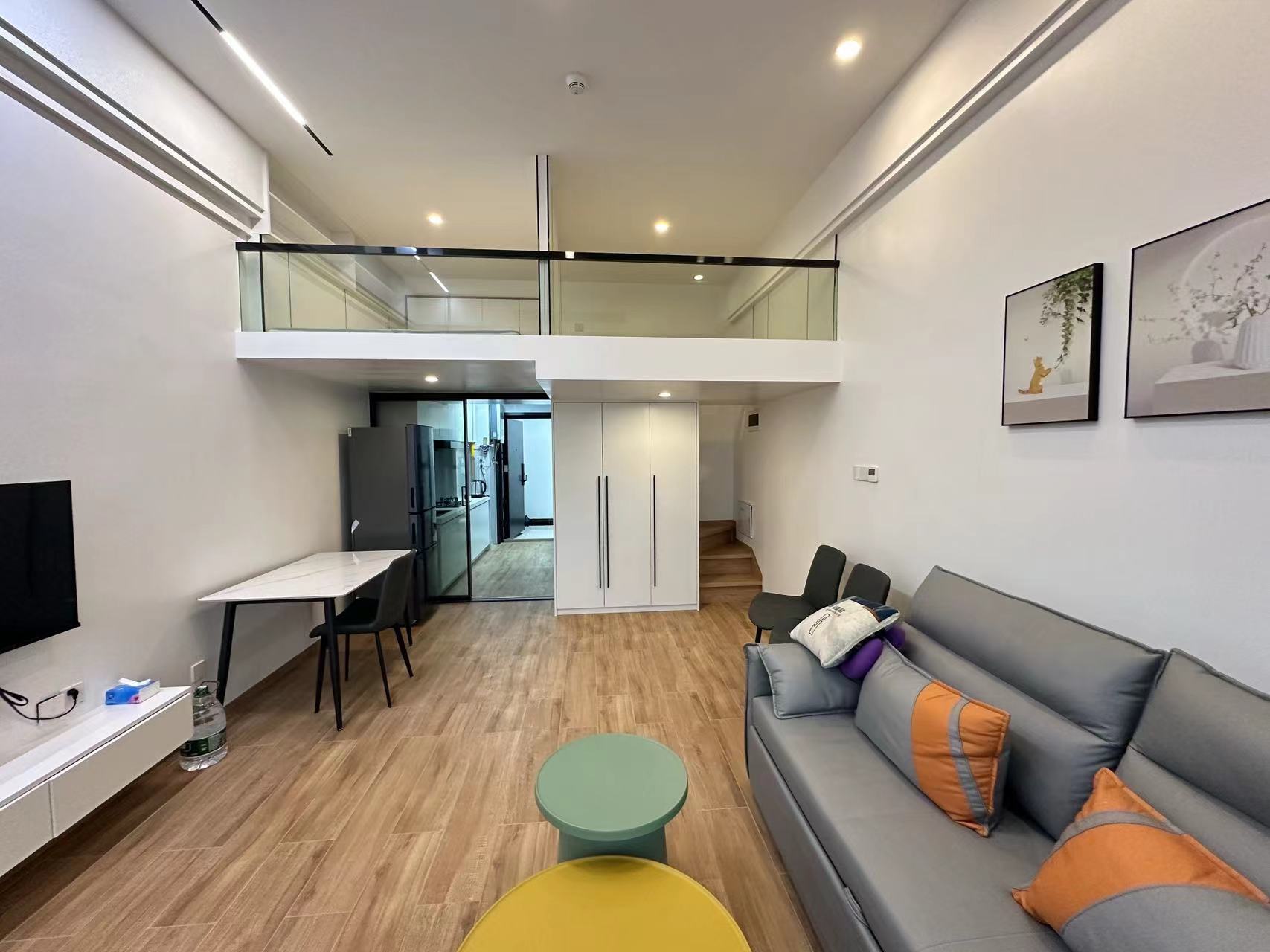 高新活力城 2室1厅1卫 1500.0元/月 高新活力城 2室1厅1卫 1500.0元/月室内图