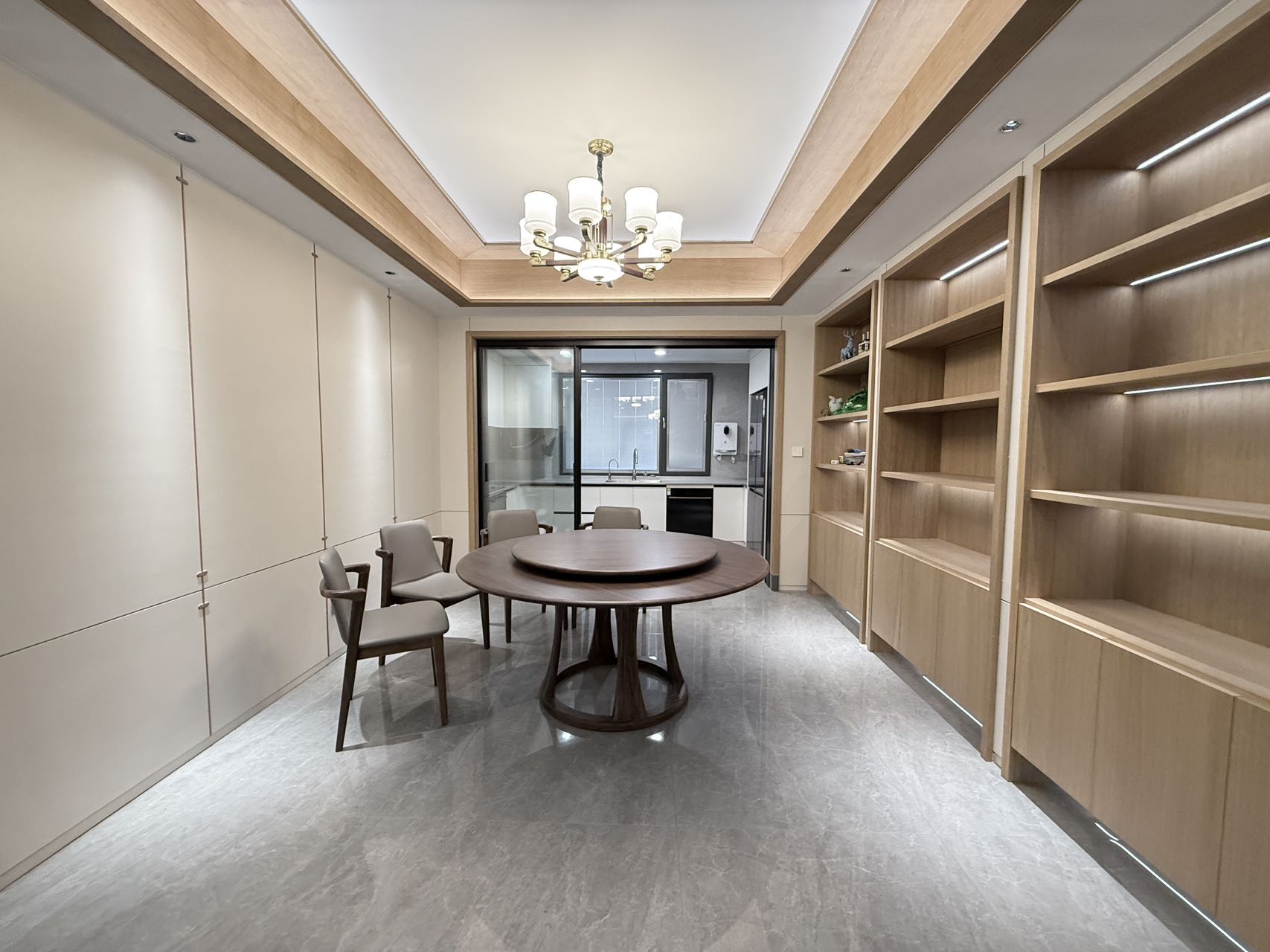 碧桂园锦岸 5室2厅1卫 198.0万 碧桂园锦岸 5室2厅1卫 198.0万室内图