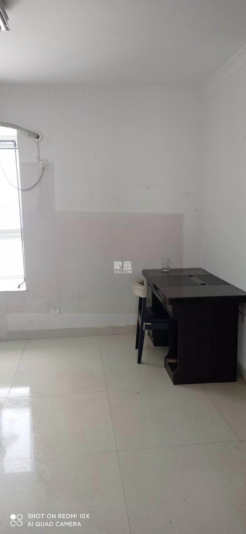 民俗文化广场 2室2厅1卫 1200.00元/月 民俗文化广场 2室2厅1卫 1200.00元/月室内图