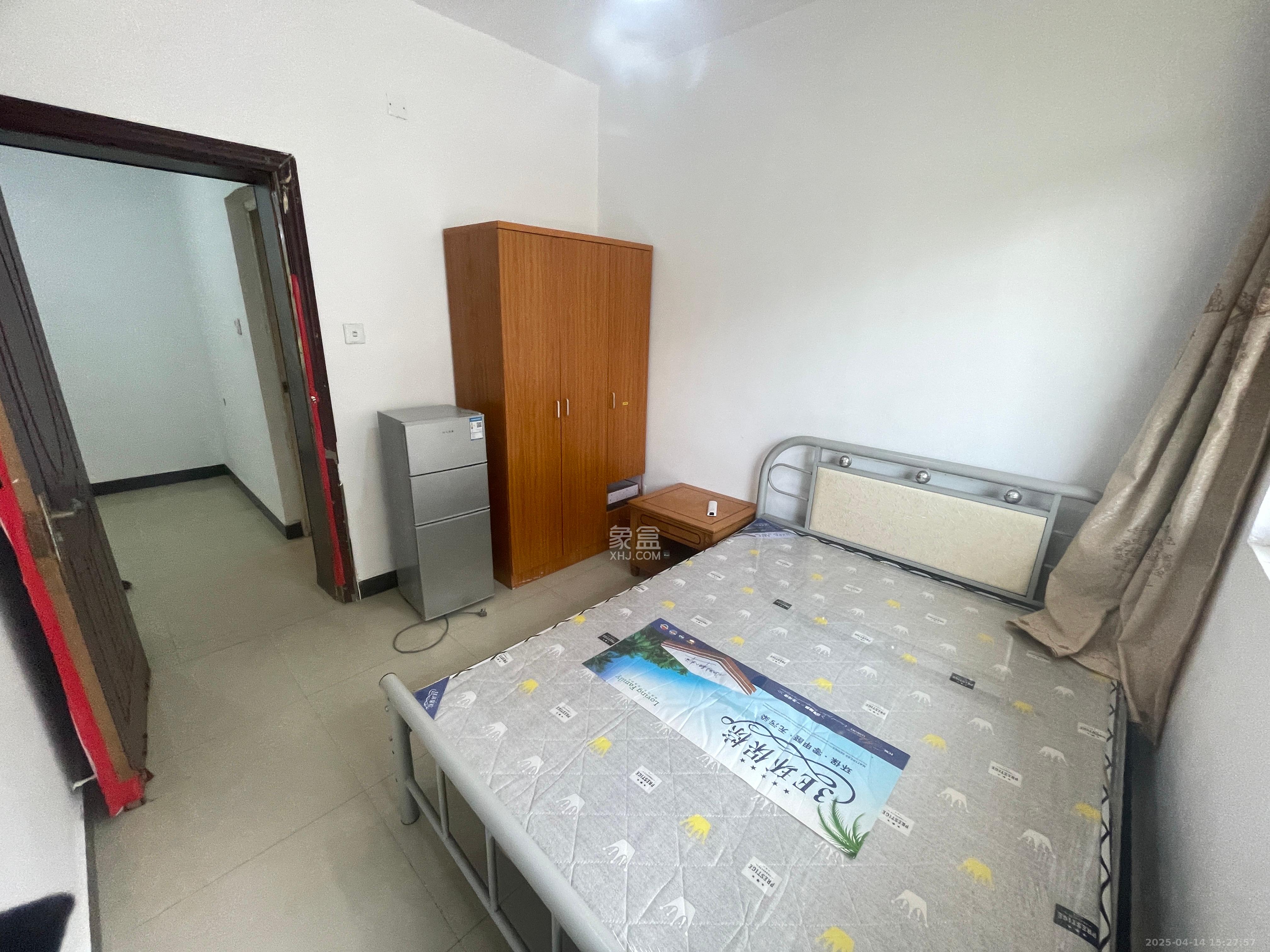 花桥钢材市场(花桥小区) 2室2厅1卫 1500.0元/月 花桥钢材市场(花桥小区) 2室2厅1卫 1500.0元/月室内图