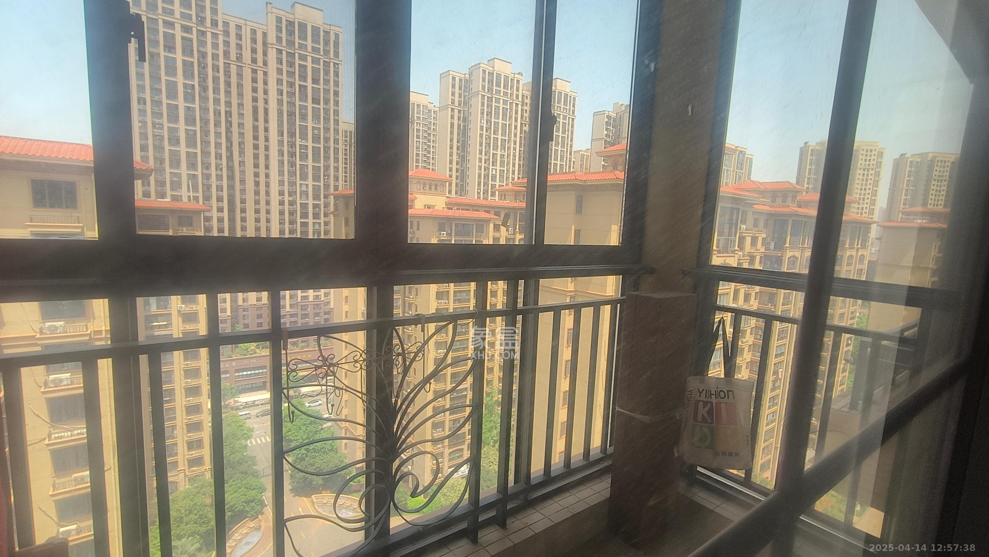 宏聚地中海 3室2厅2卫 2000.0元/月 宏聚地中海 3室2厅2卫 2000.0元/月室内图