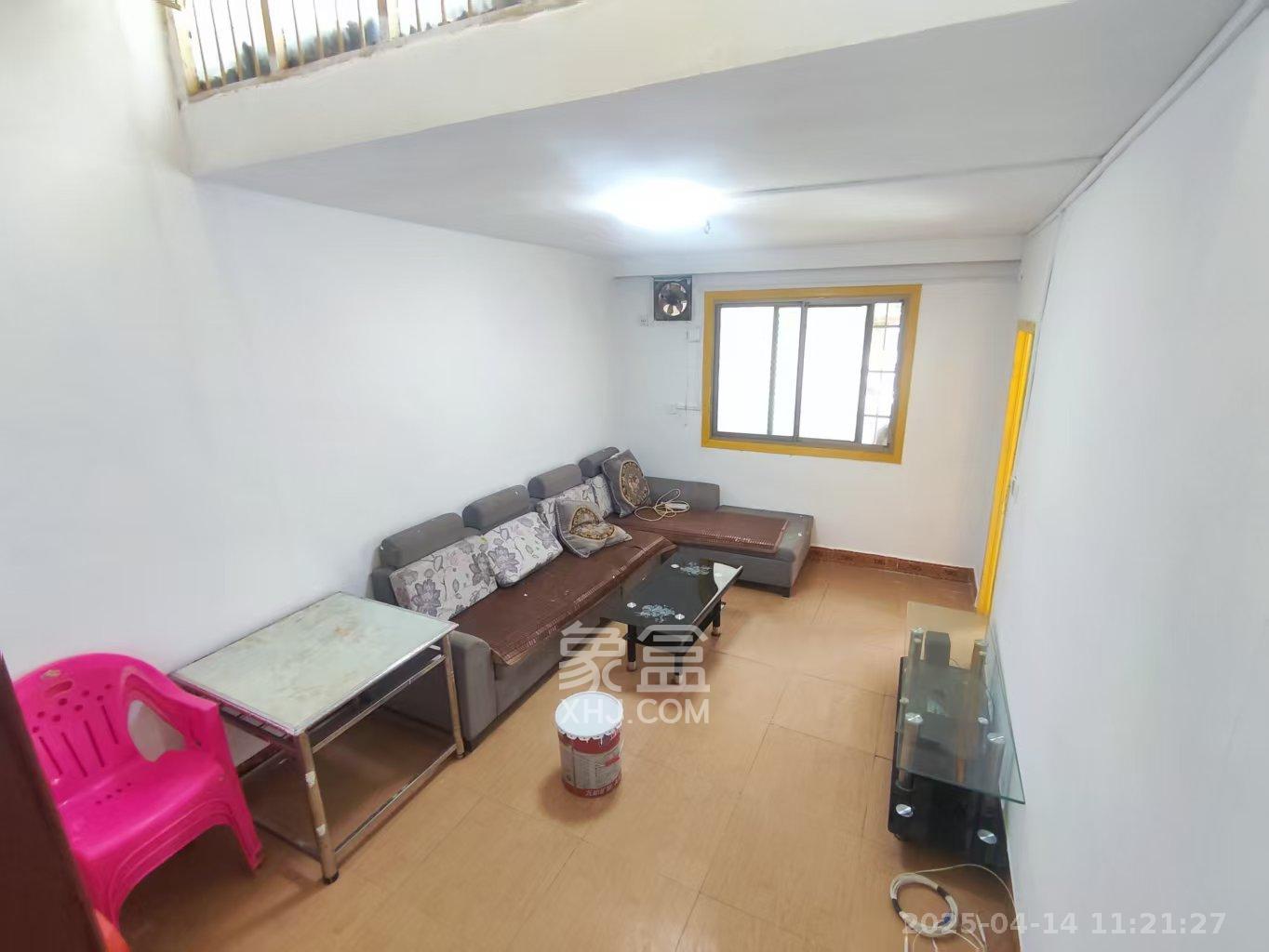 湘钢园南村  2室1厅1卫    700.0元/月 湘钢园南村  2室1厅1卫    700.0元/月室内图