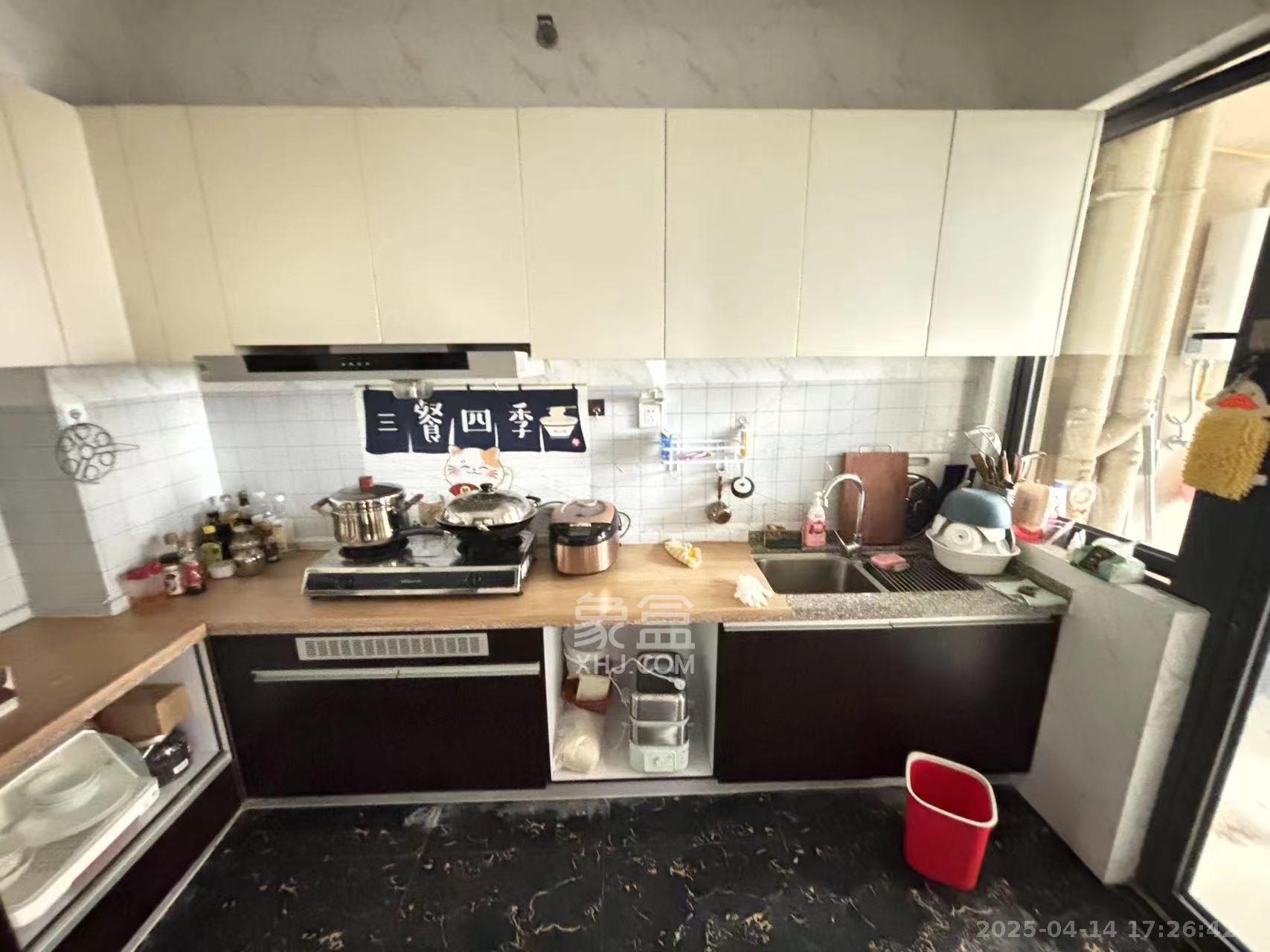 碧桂园威尼斯城 2室2厅1卫 2300.0元/月 碧桂园威尼斯城 2室2厅1卫 2300.0元/月室内图