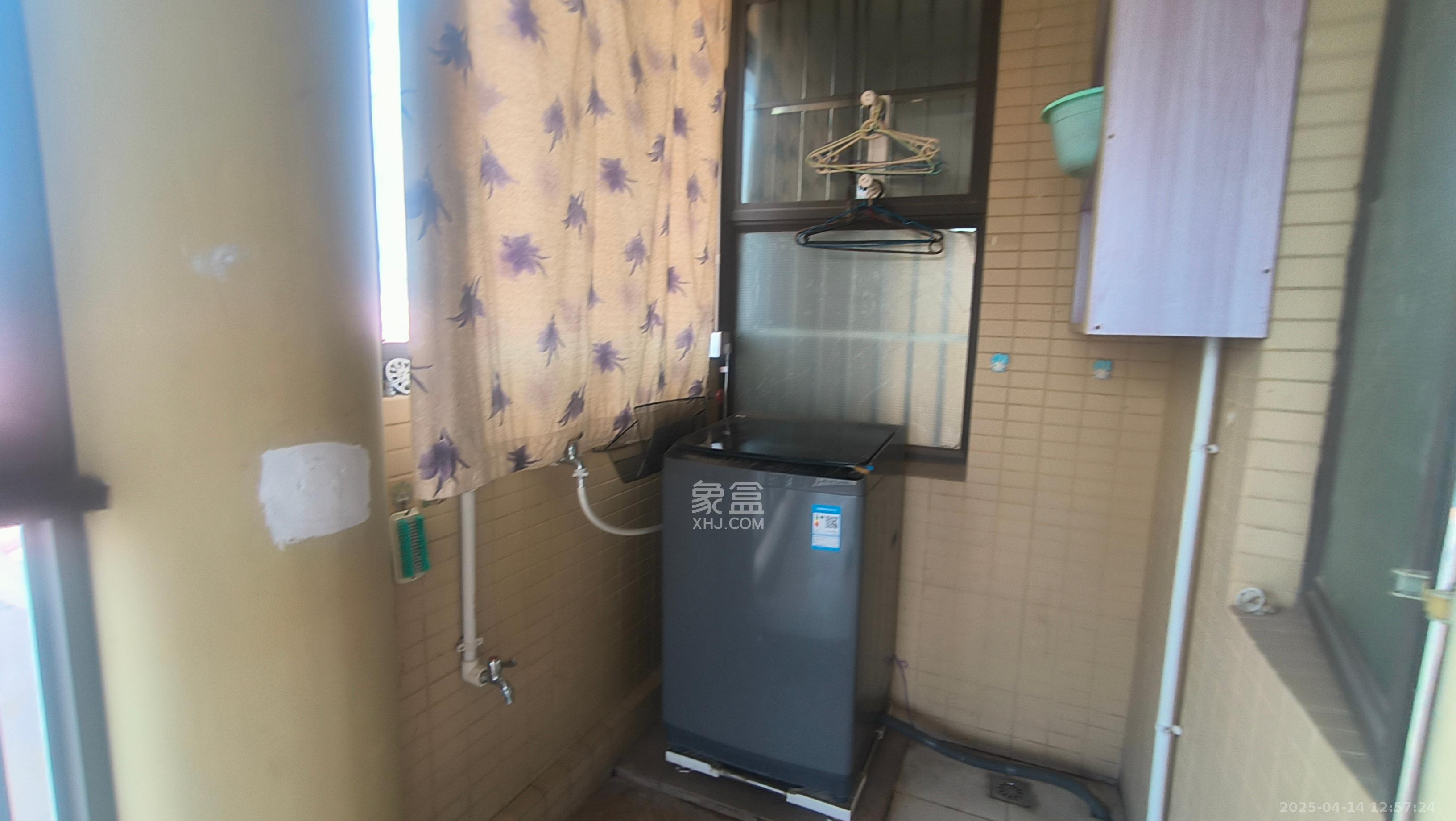 宏聚地中海 3室2厅2卫 2000.0元/月 宏聚地中海 3室2厅2卫 2000.0元/月室内图