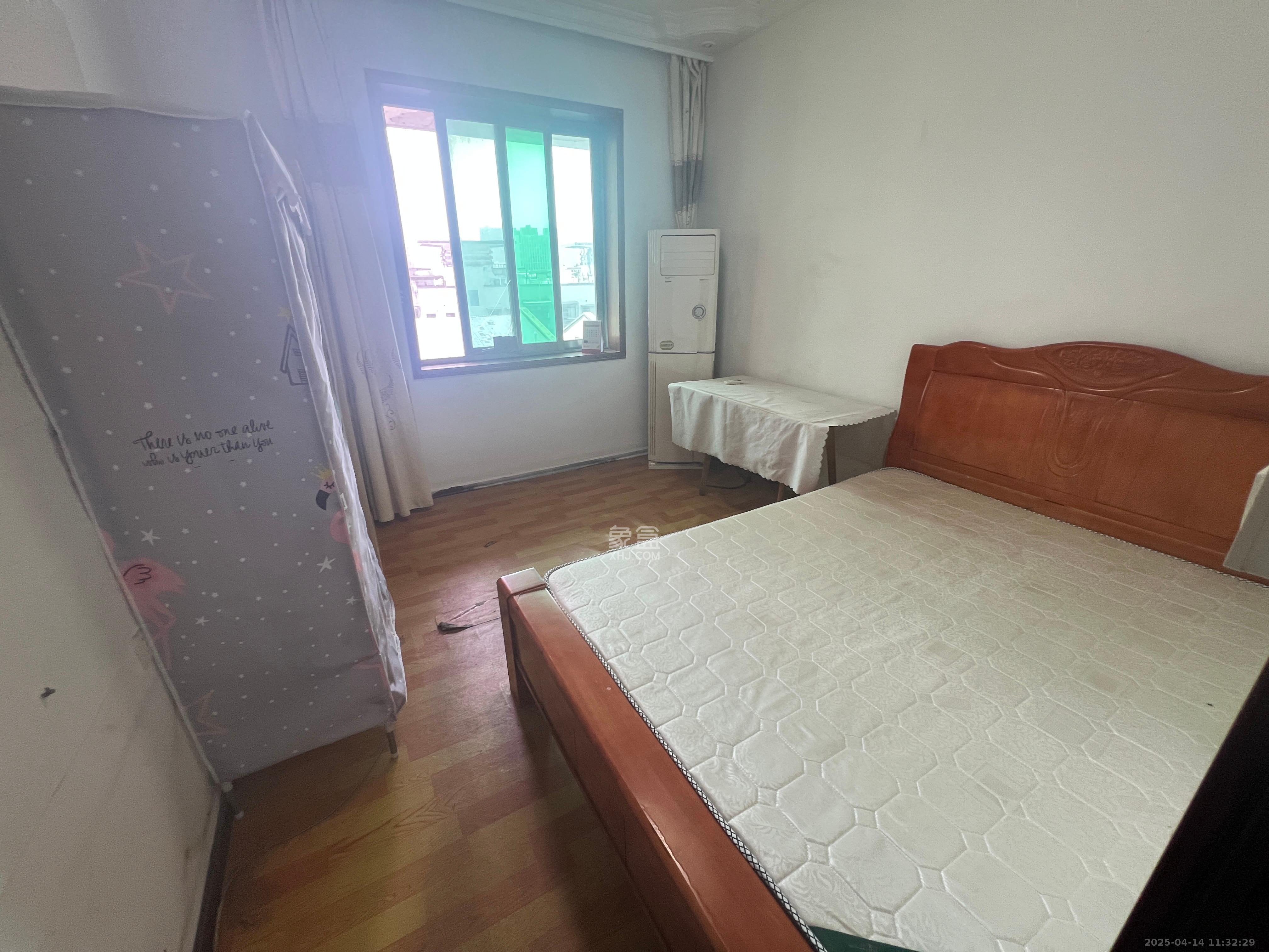 湖南省第六工程公司宿舍(扫把塘) 3室1厅1卫 1700.0元/月 湖南省第六工程公司宿舍(扫把塘) 3室1厅1卫 1700.0元/月室内图