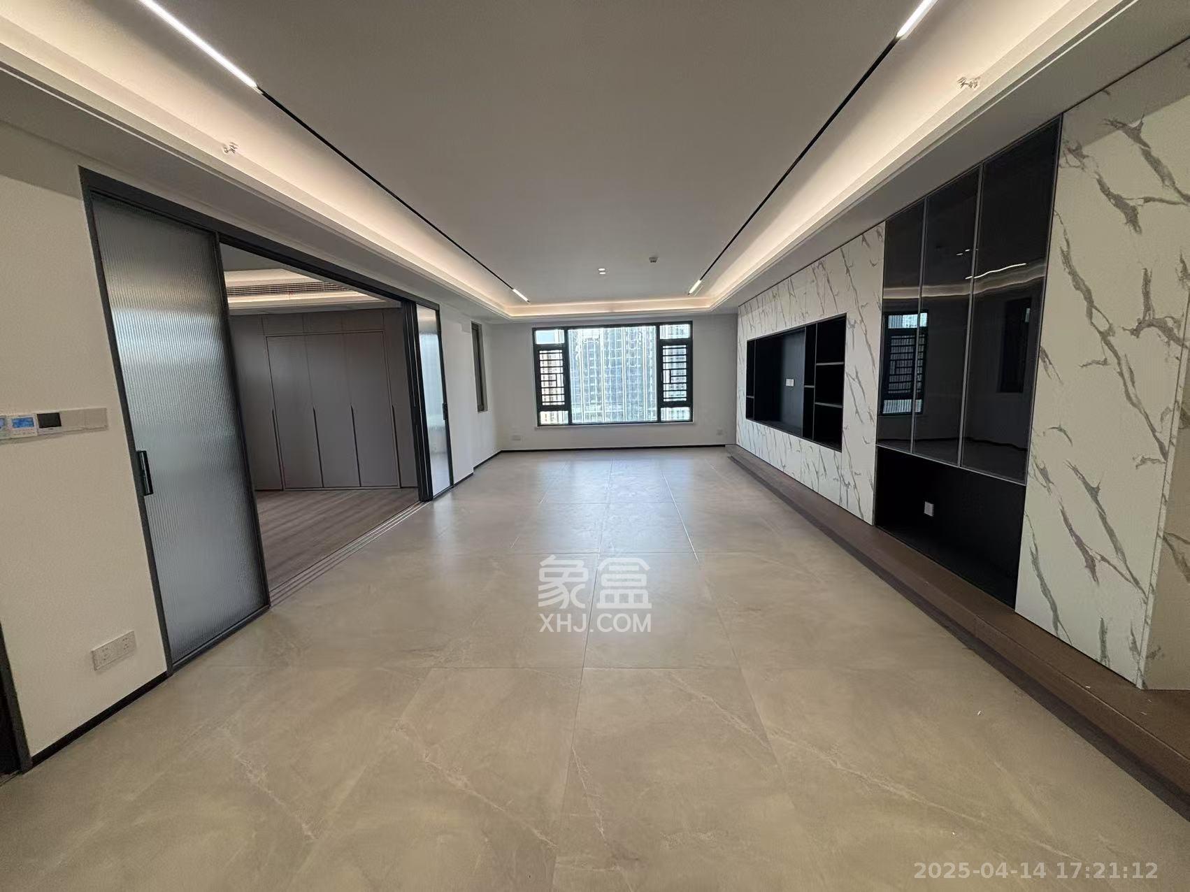 建发央著 4室2厅2卫 6800.0元/月 建发央著 4室2厅2卫 6800.0元/月室内图