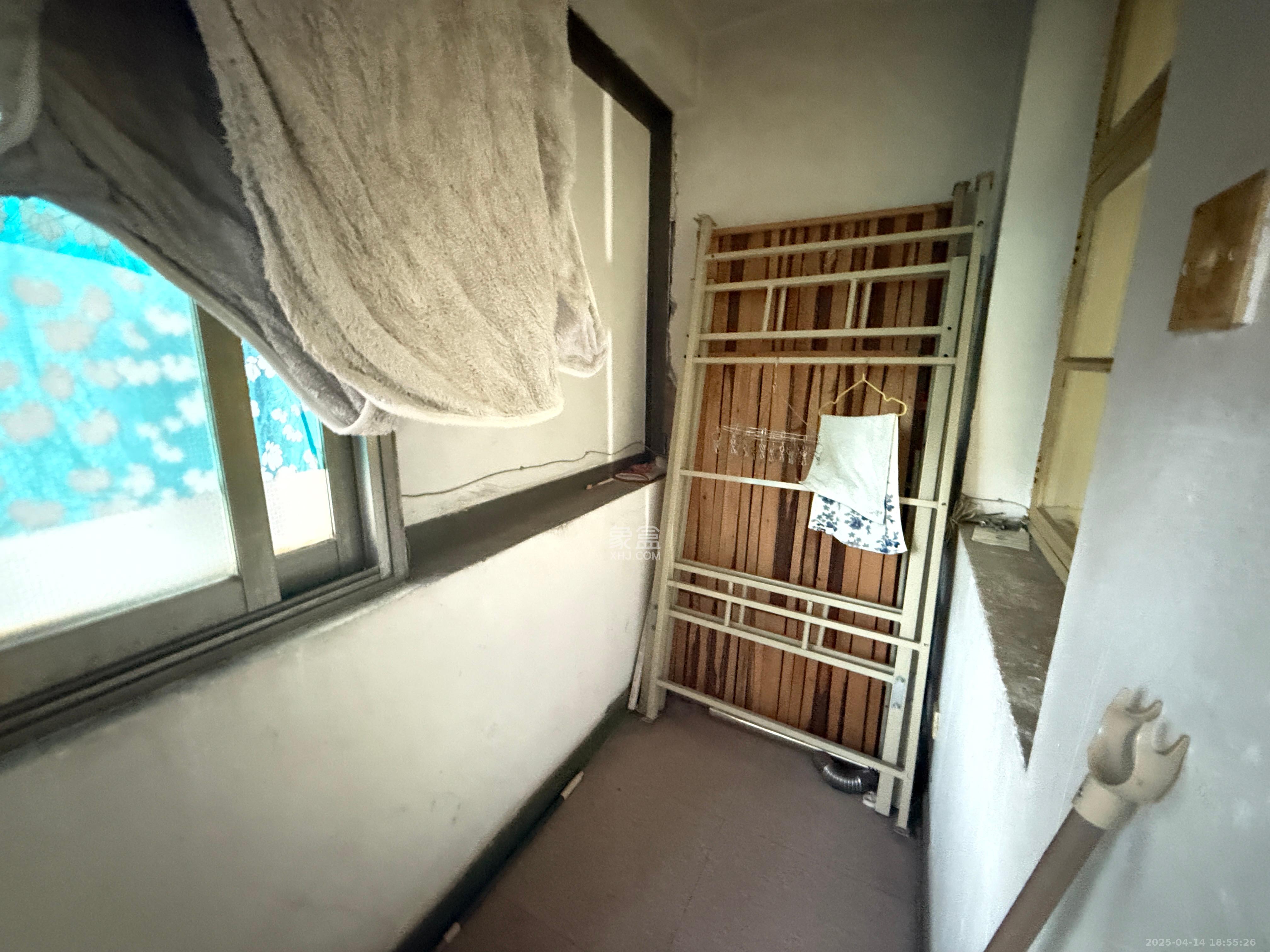 天心友园  1室0厅0卫   1400.00元/月室内图