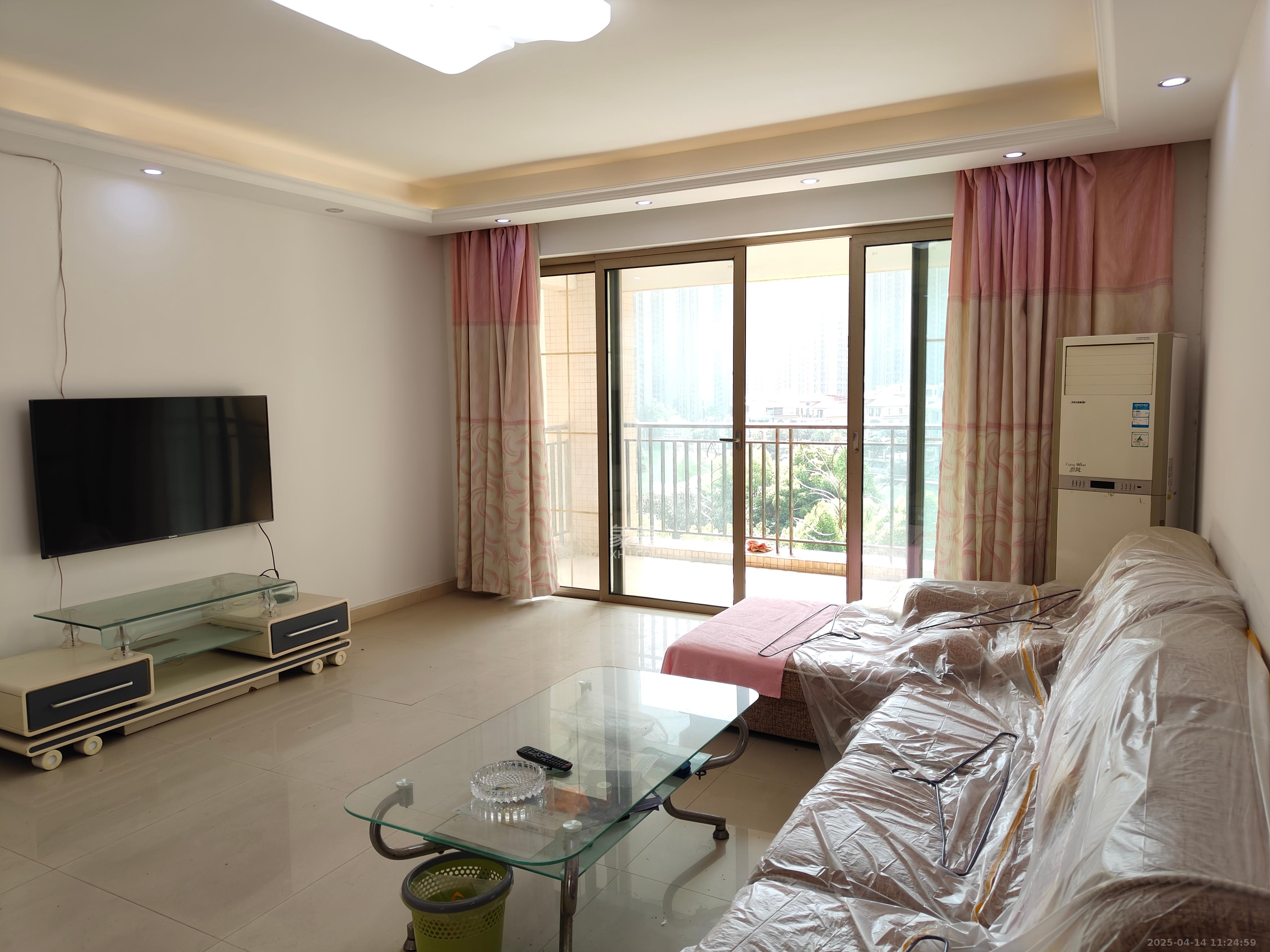 长沙玫瑰园 4室2厅1卫 2800.0元/月 长沙玫瑰园 4室2厅1卫 2800.0元/月室内图