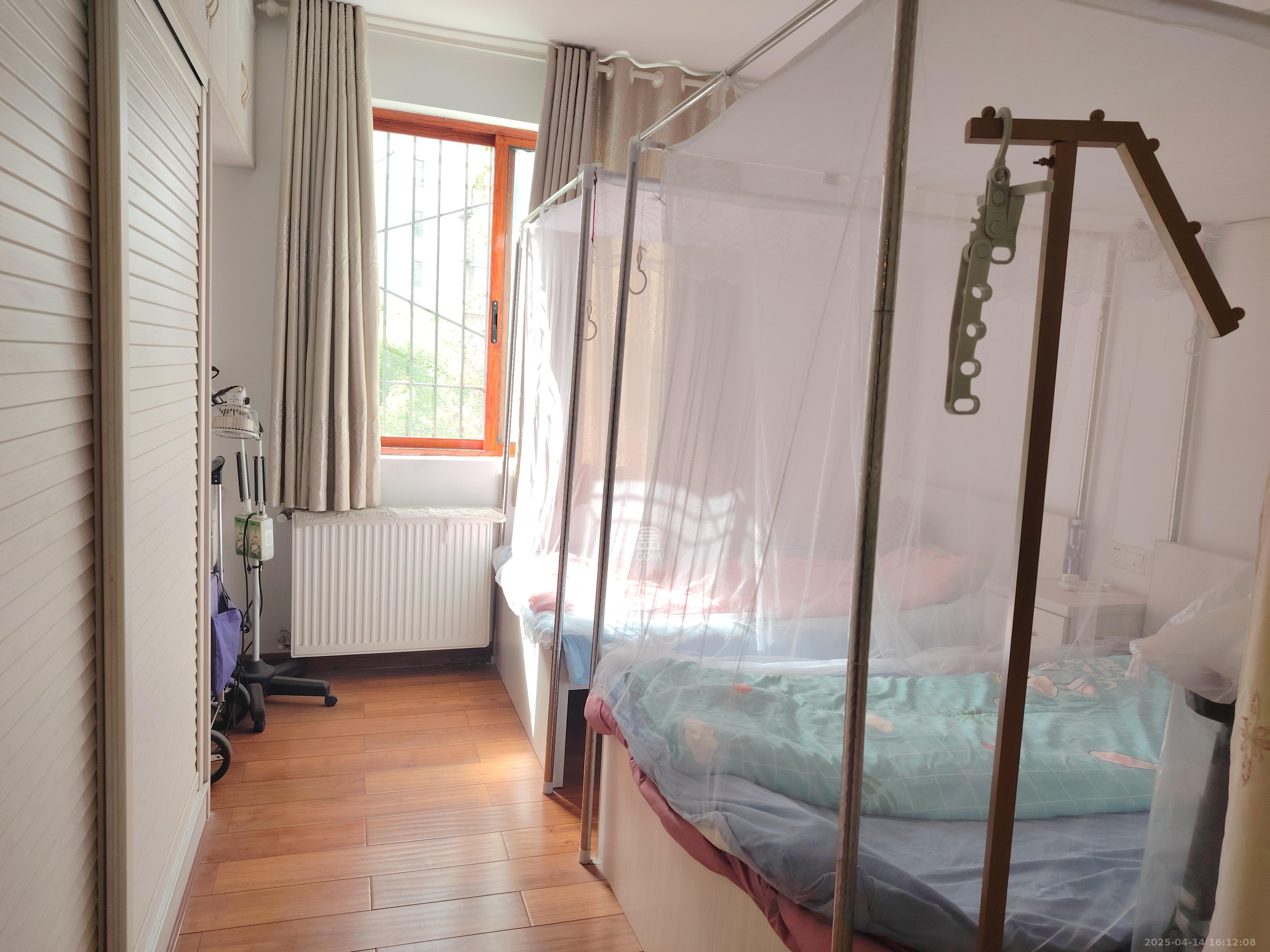 山语城一期 6室2厅3卫 10000.0元/月 山语城一期 6室2厅3卫 10000.0元/月室内图