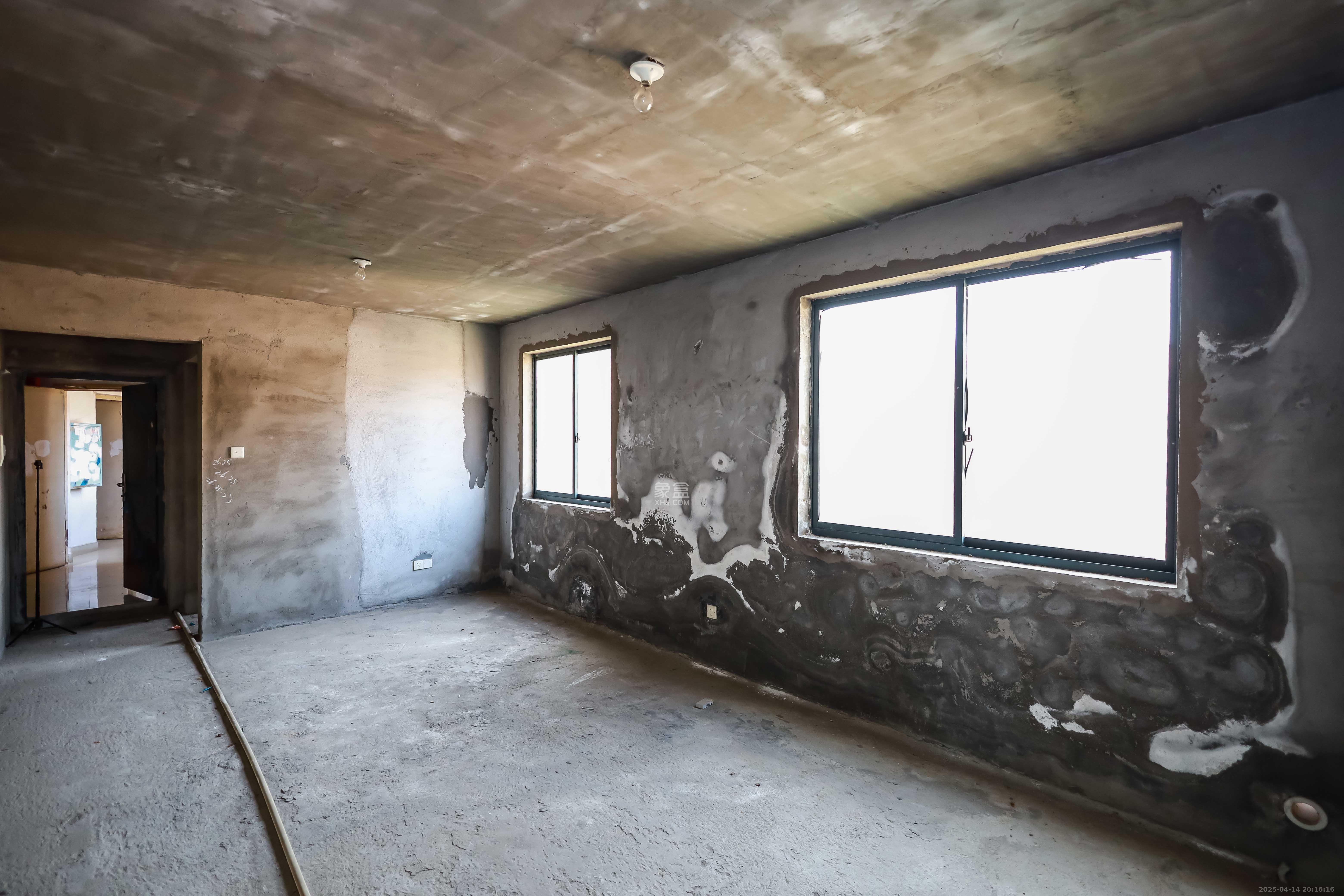 诚兴园 3室2厅1卫 53.8万 诚兴园 3室2厅1卫 53.8万客厅