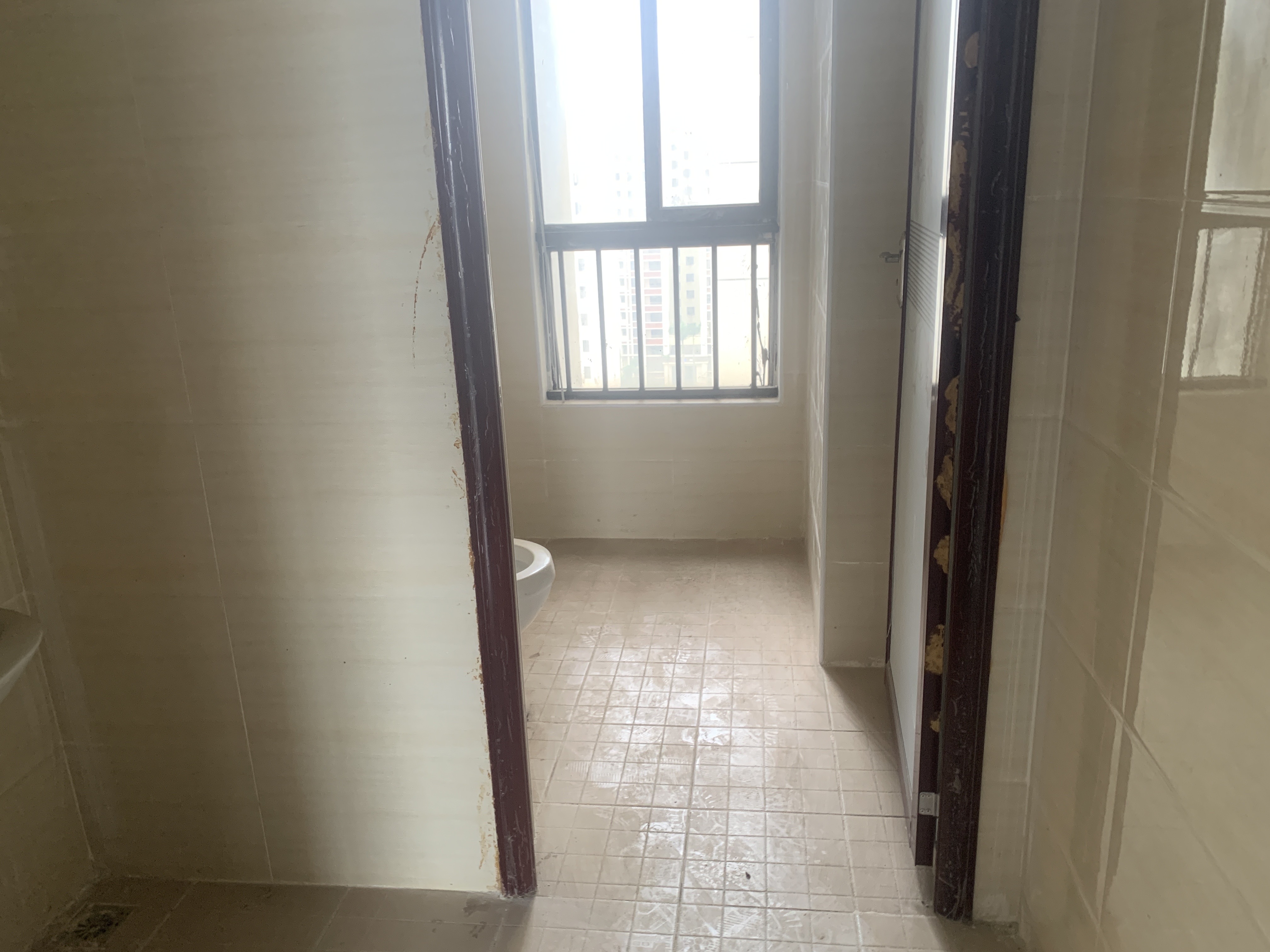 绿地城曦园 3室2厅2卫 99.0万 绿地城曦园 3室2厅2卫 99.0万客厅