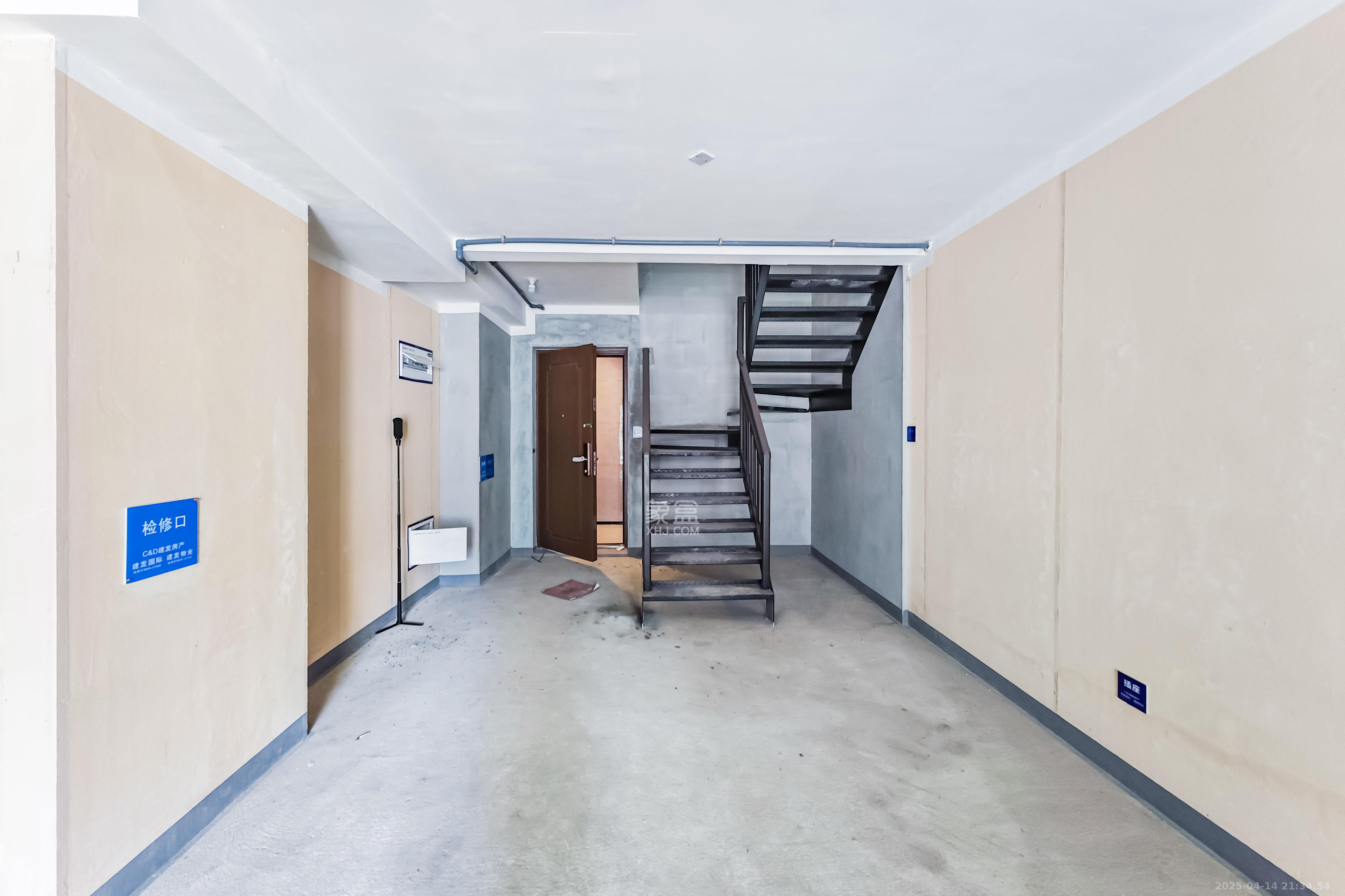 建发玖洲观澜  4室2厅2卫   209.00万其他
