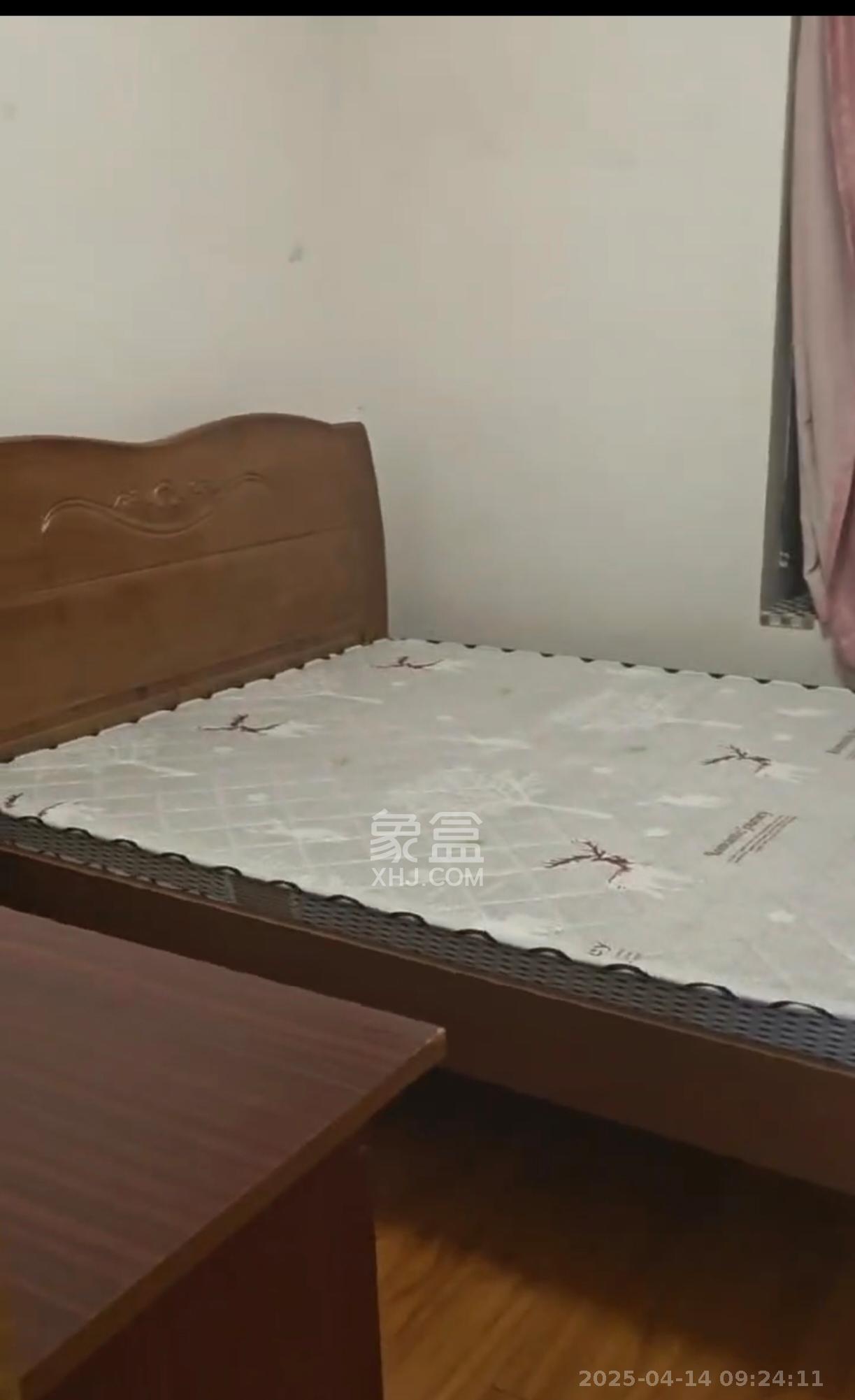 莱茵城  3室2厅2卫   2500.00元/月室内图