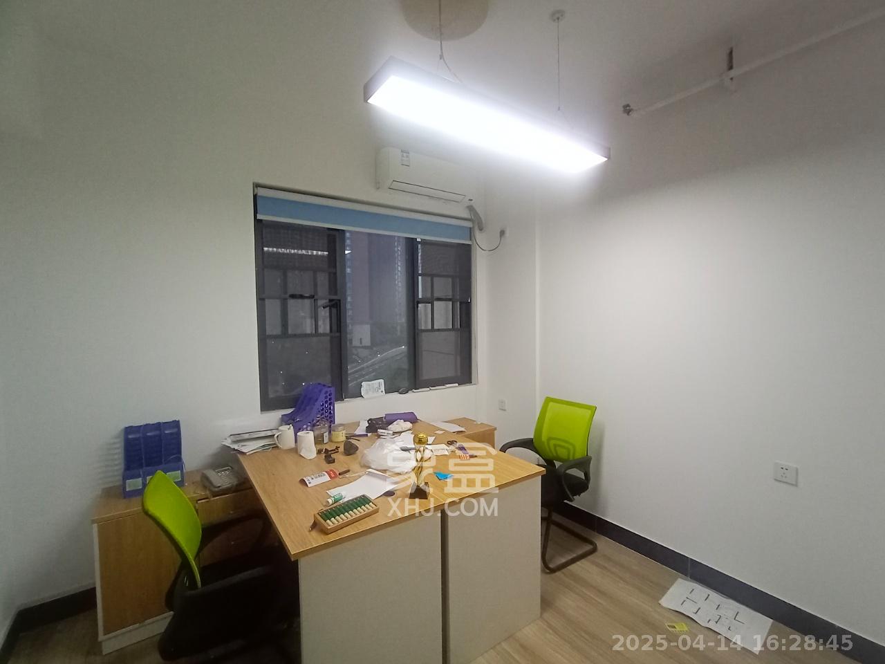 半山公馆（半山国际中心）  1室1厅1卫   2500.00元/月室内图