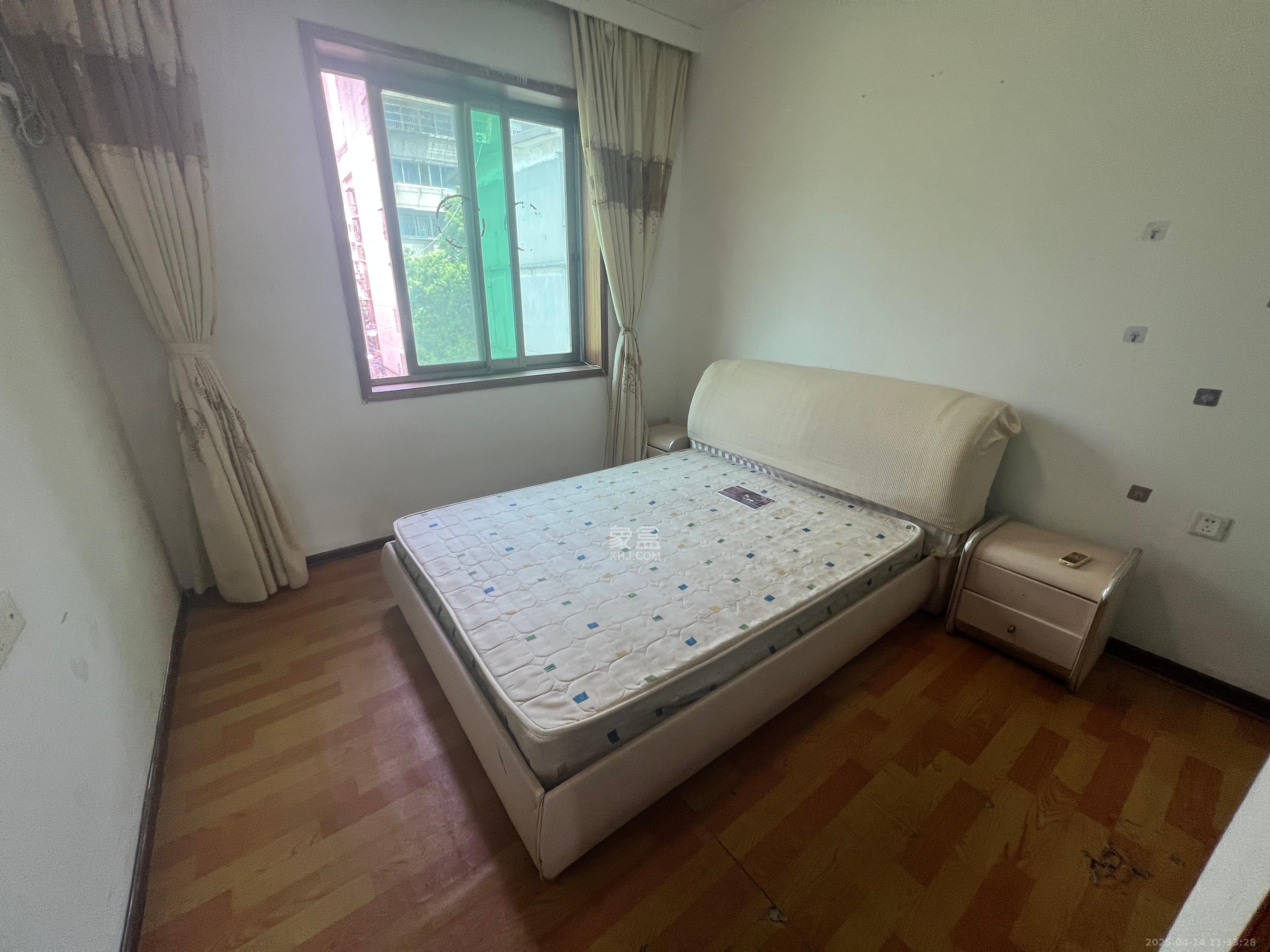 湖南省第六工程公司宿舍(扫把塘) 3室1厅1卫 1700.0元/月 湖南省第六工程公司宿舍(扫把塘) 3室1厅1卫 1700.0元/月室内图