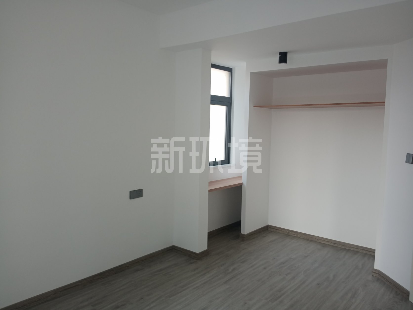 韦斯特城市花园  4室2厅2卫   2500.00元/月室内图