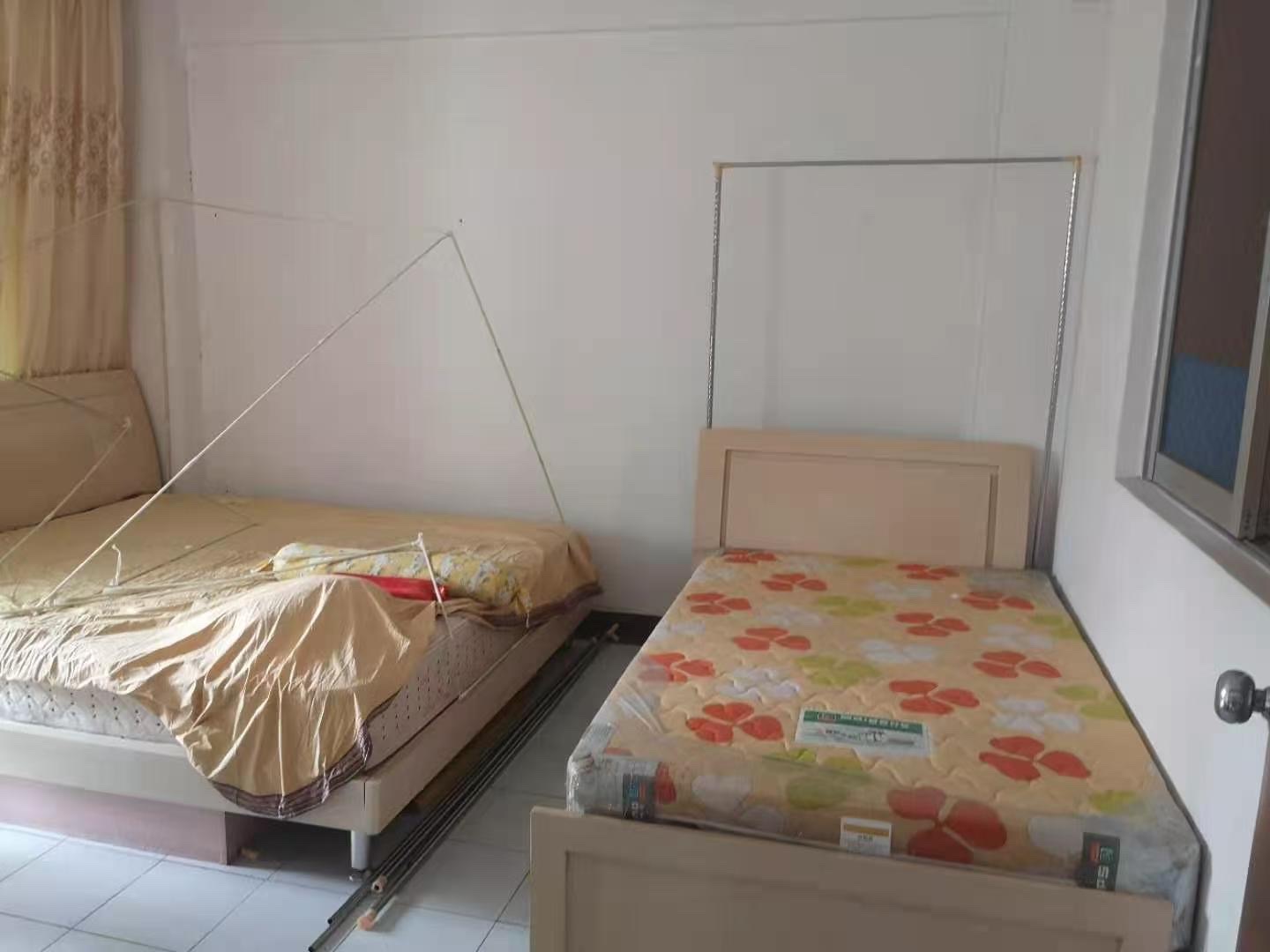 大天花园 2室1厅1卫 90.0万 大天花园 2室1厅1卫 90.0万客厅