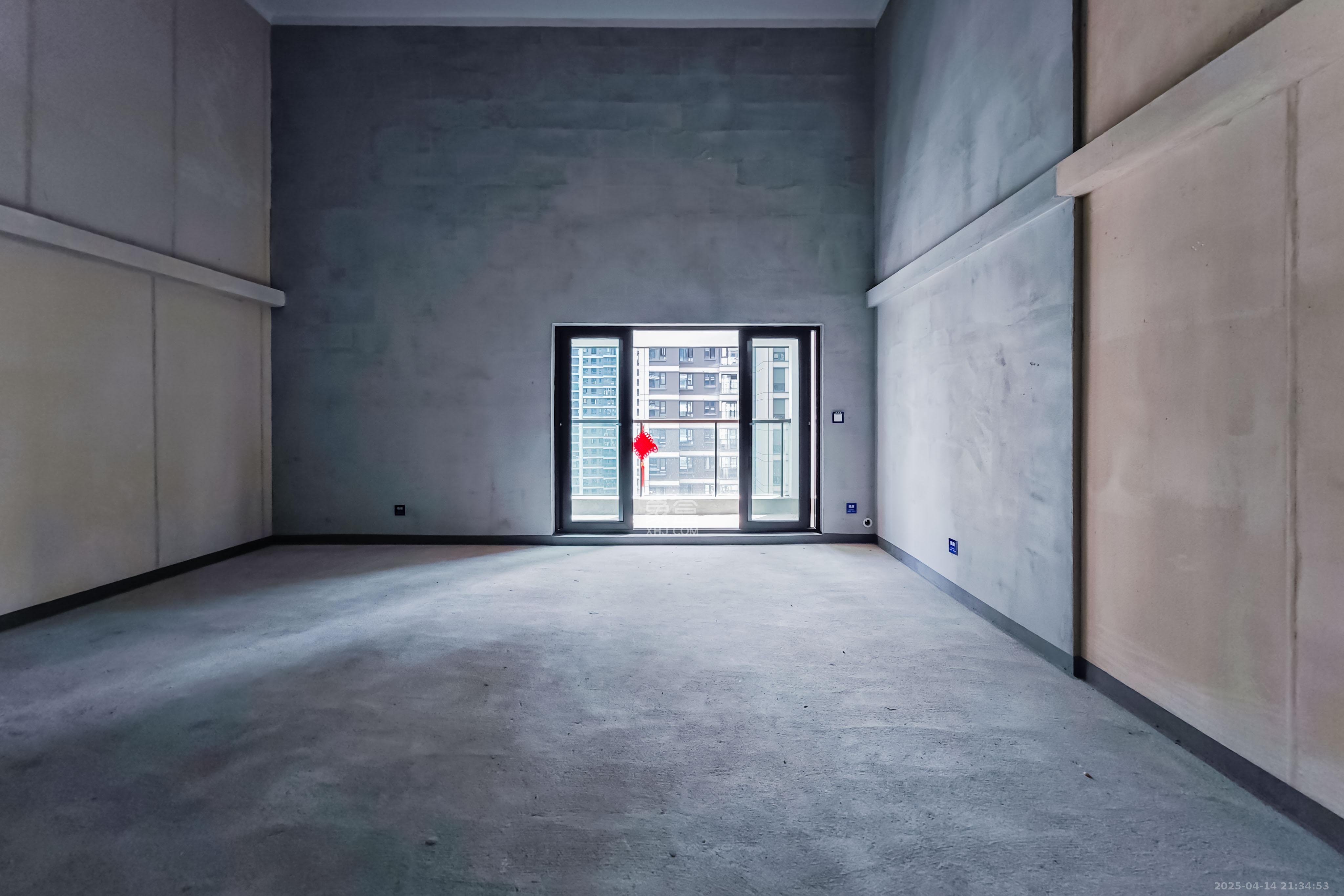 建发玖洲观澜  4室2厅2卫   209.00万其他