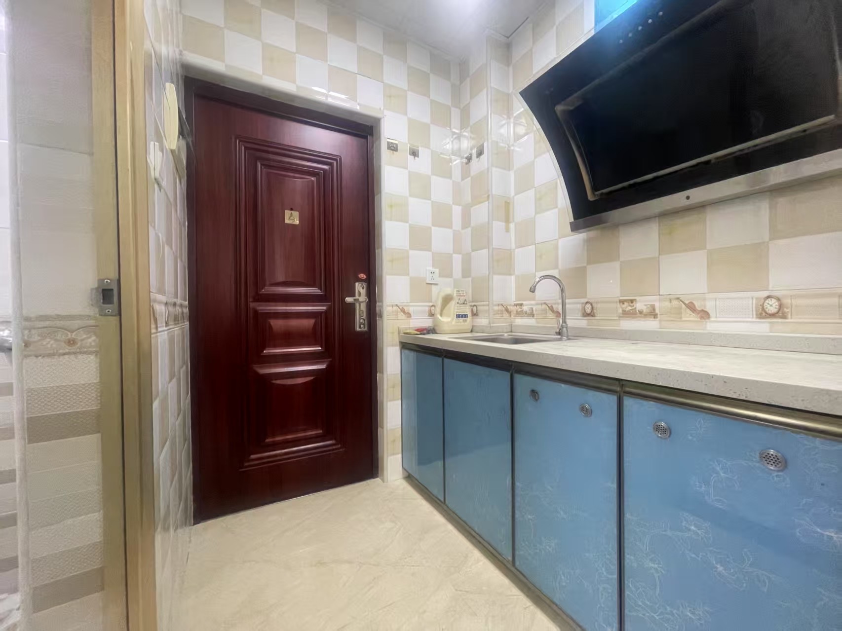 都市阳光 1室0厅1卫 32.0万 都市阳光 1室0厅1卫 32.0万客厅