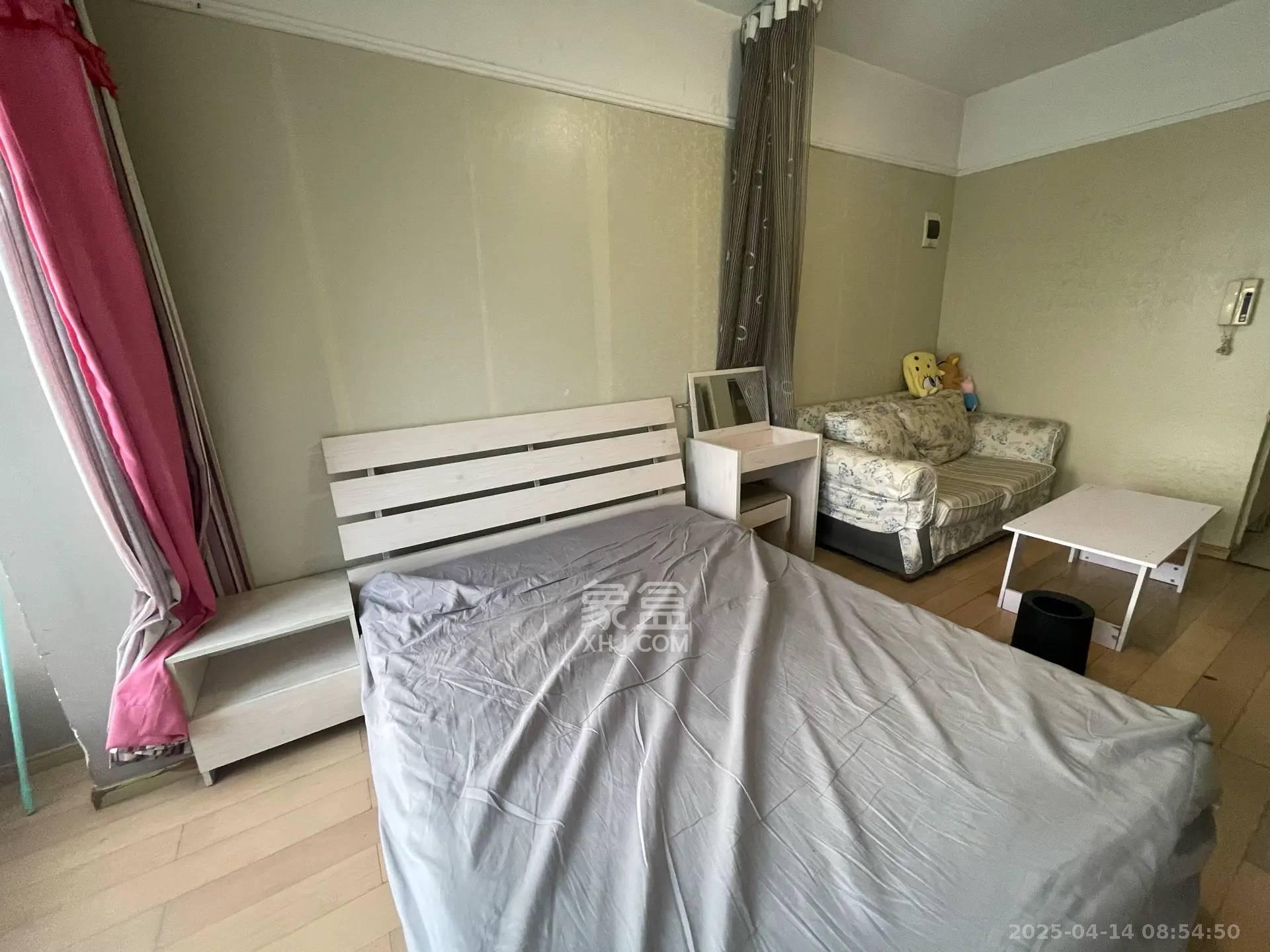 万科金色家园 1室1厅1卫 1200.0元/月 万科金色家园 1室1厅1卫 1200.0元/月室内图