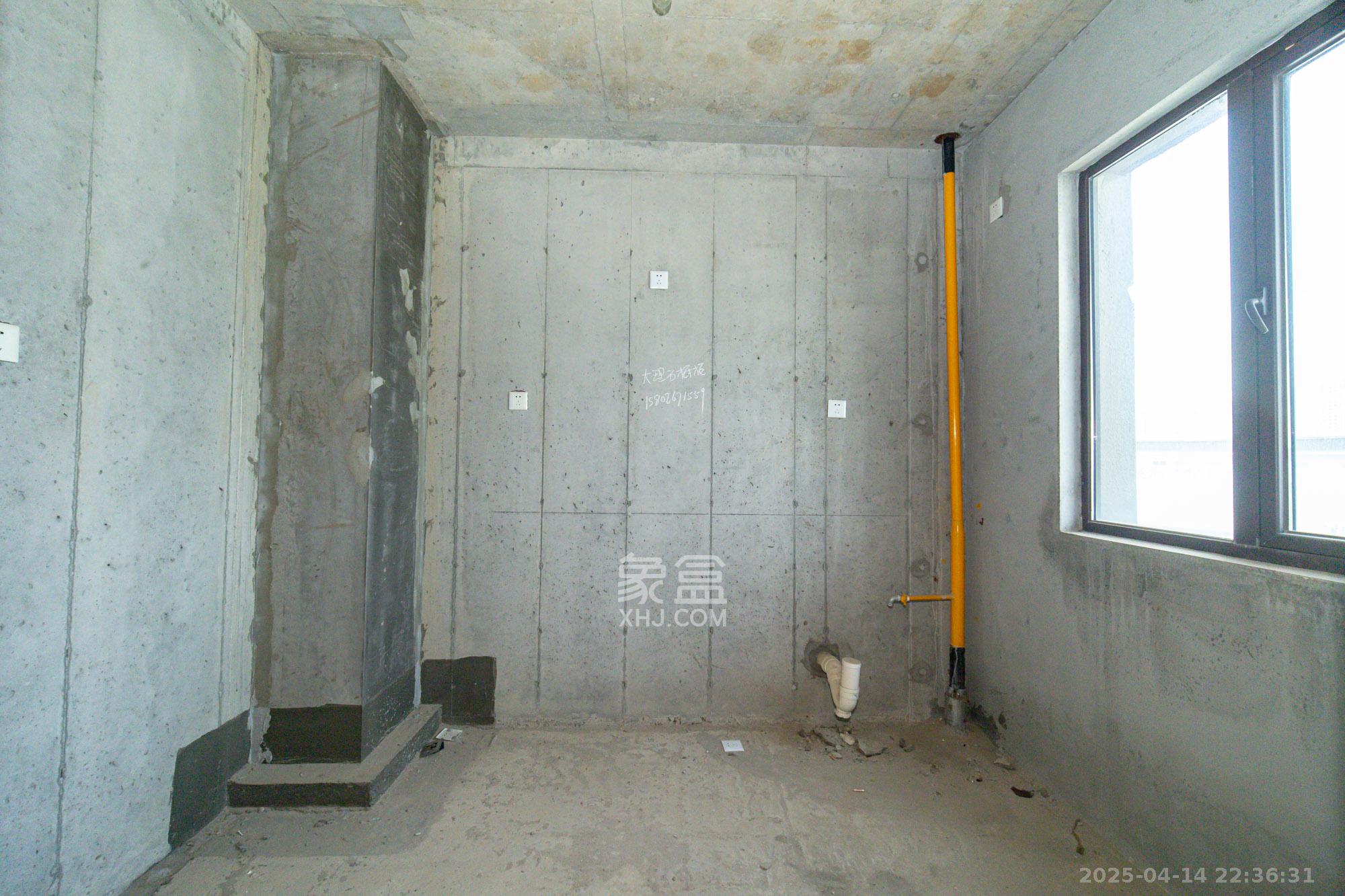 兴进珺府 4室2厅2卫 123.0万 兴进珺府 4室2厅2卫 123.0万厨房