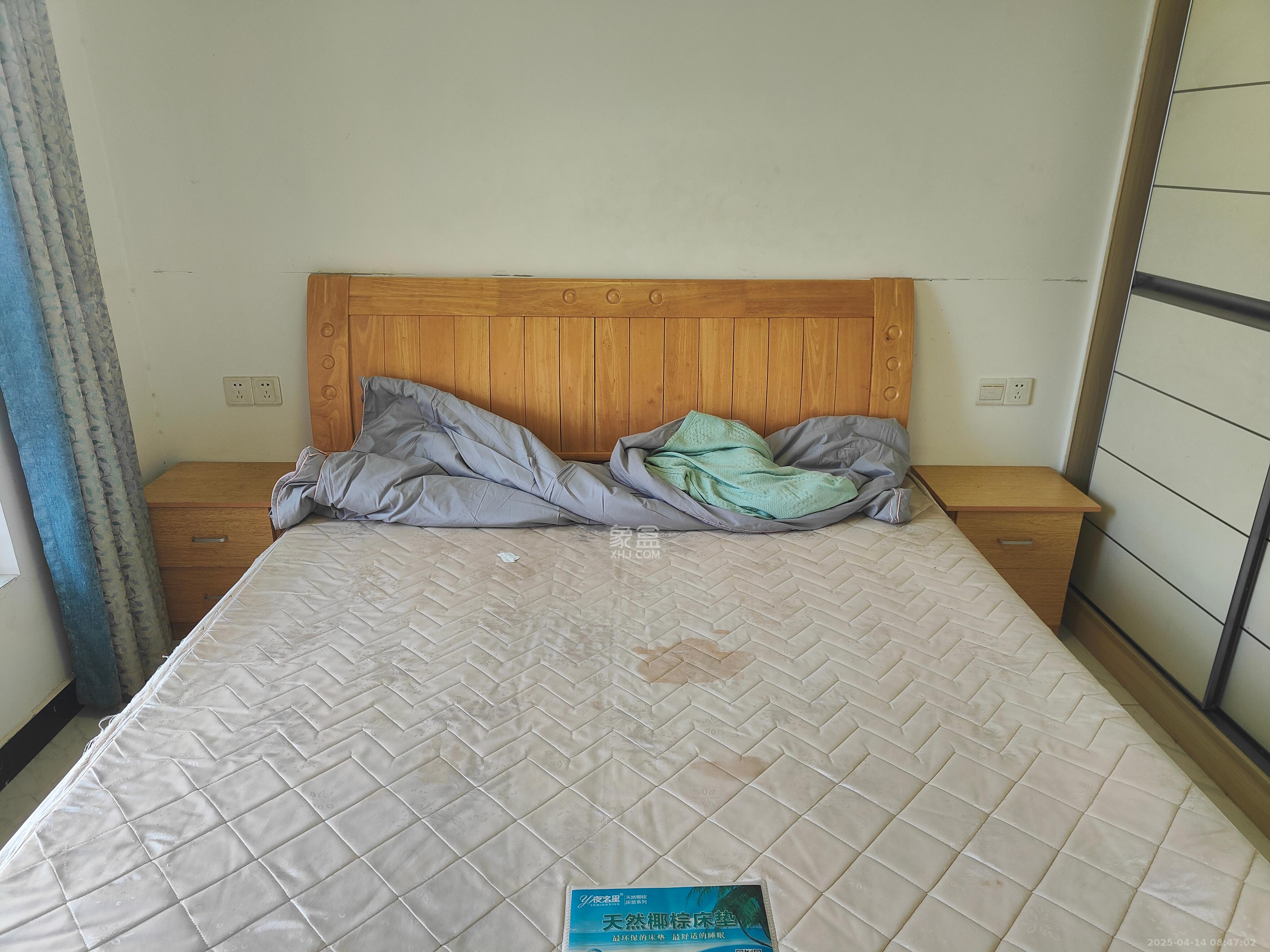 保利城(中航城国际社区、郡原美村)  3室2厅2卫    1900.0元/月 保利城(中航城国际社区、郡原美村)  3室2厅2卫    1900.0元/月室内图