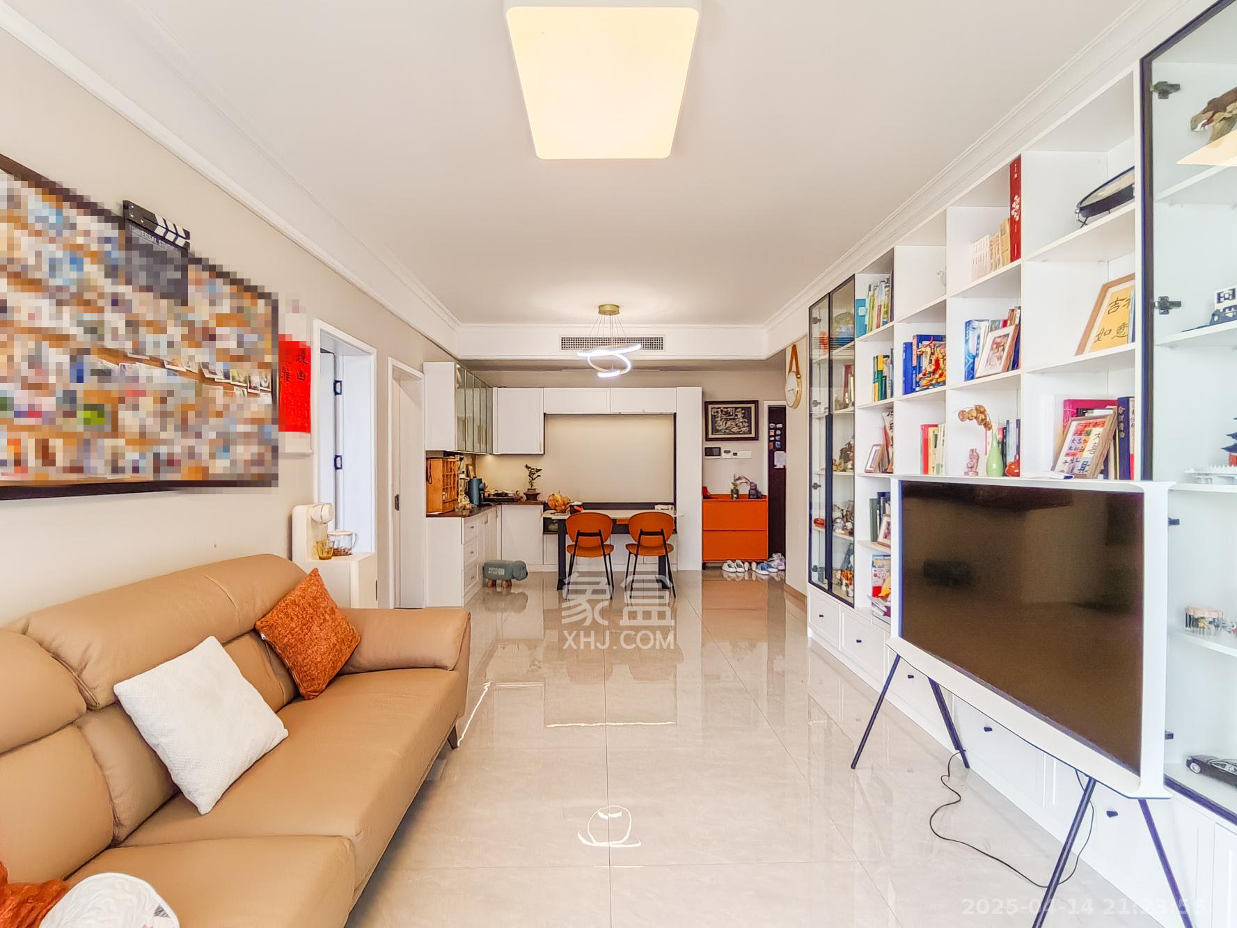 运达锦绣广场  3室2厅1卫    119.8万 运达锦绣广场  3室2厅1卫    119.8万客厅