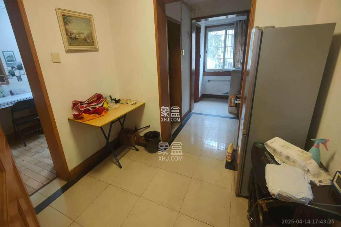 上碧湘街散盘 2室1厅1卫 1500.0元/月 上碧湘街散盘 2室1厅1卫 1500.0元/月室内图