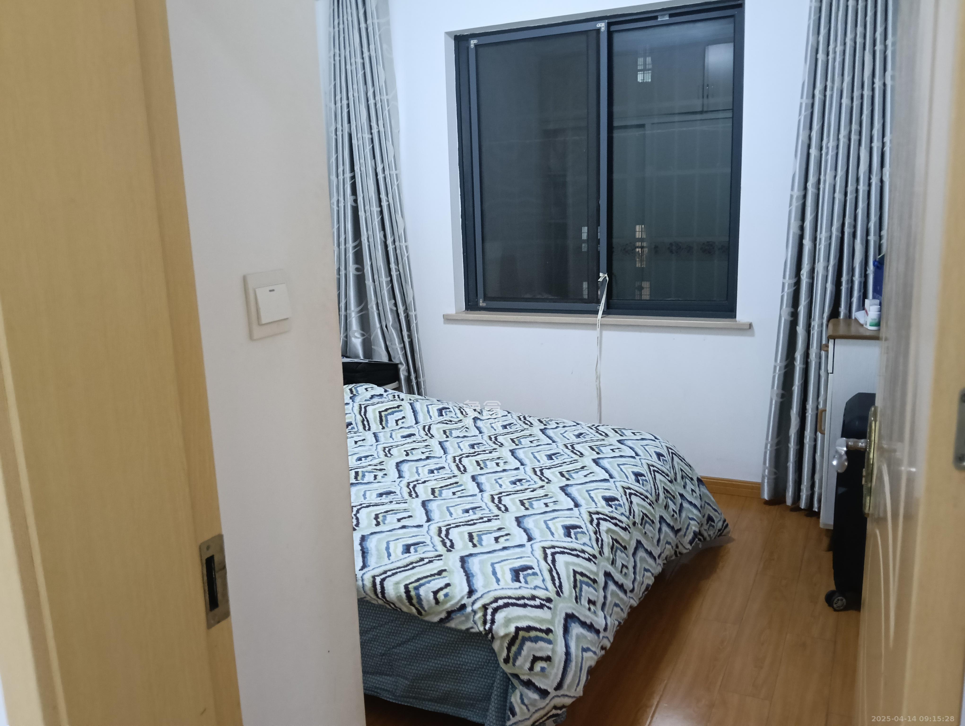 丰源国际  3室2厅2卫   2300.00元/月室内图