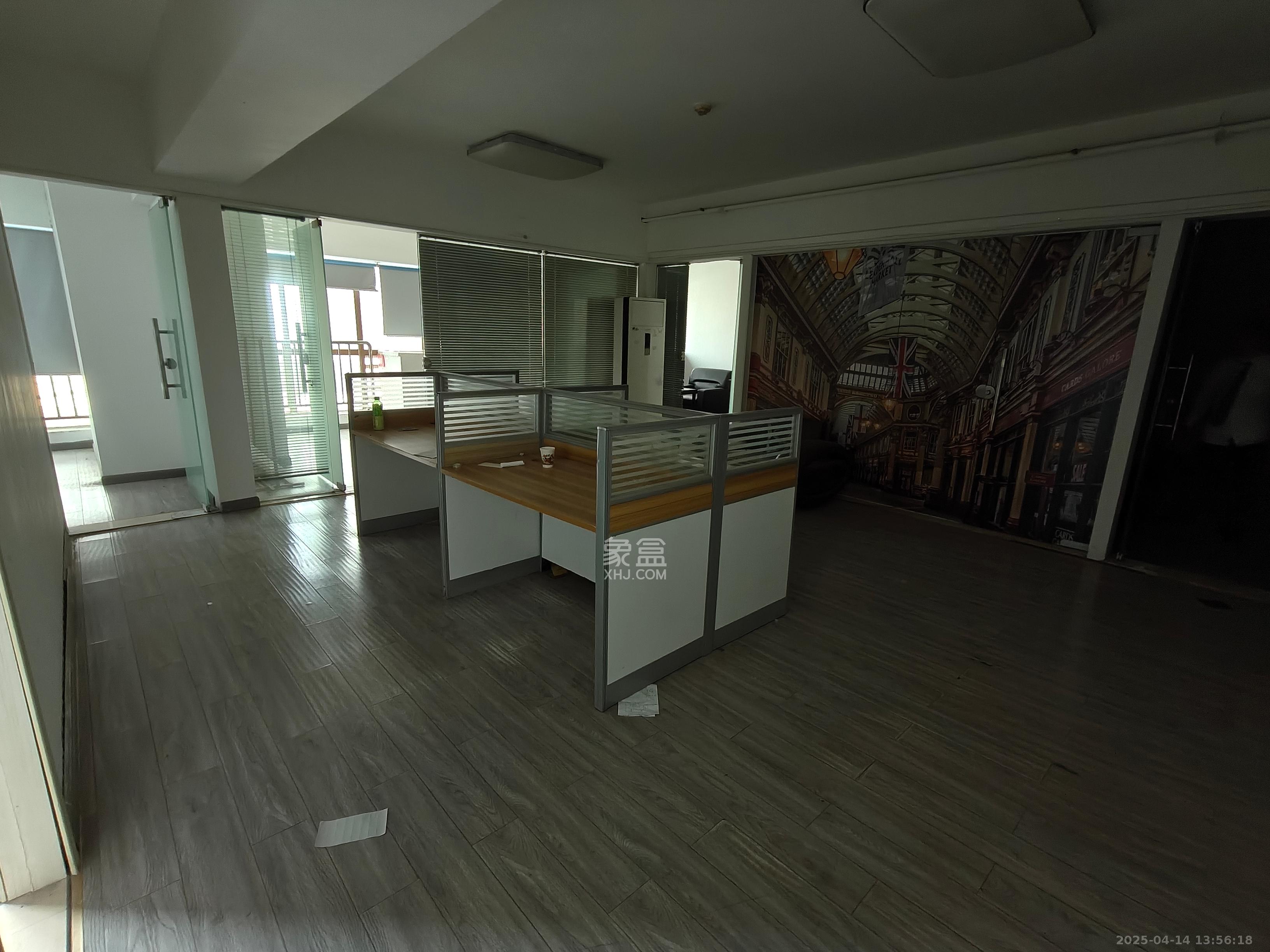 嘉盛国际广场  1室1厅1卫   9000.00元/月室内图