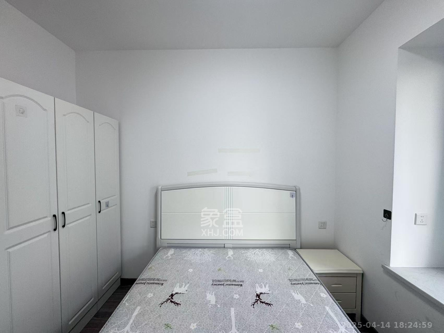 南益名士豪庭  3室2厅1卫   2900.00元/月室内图